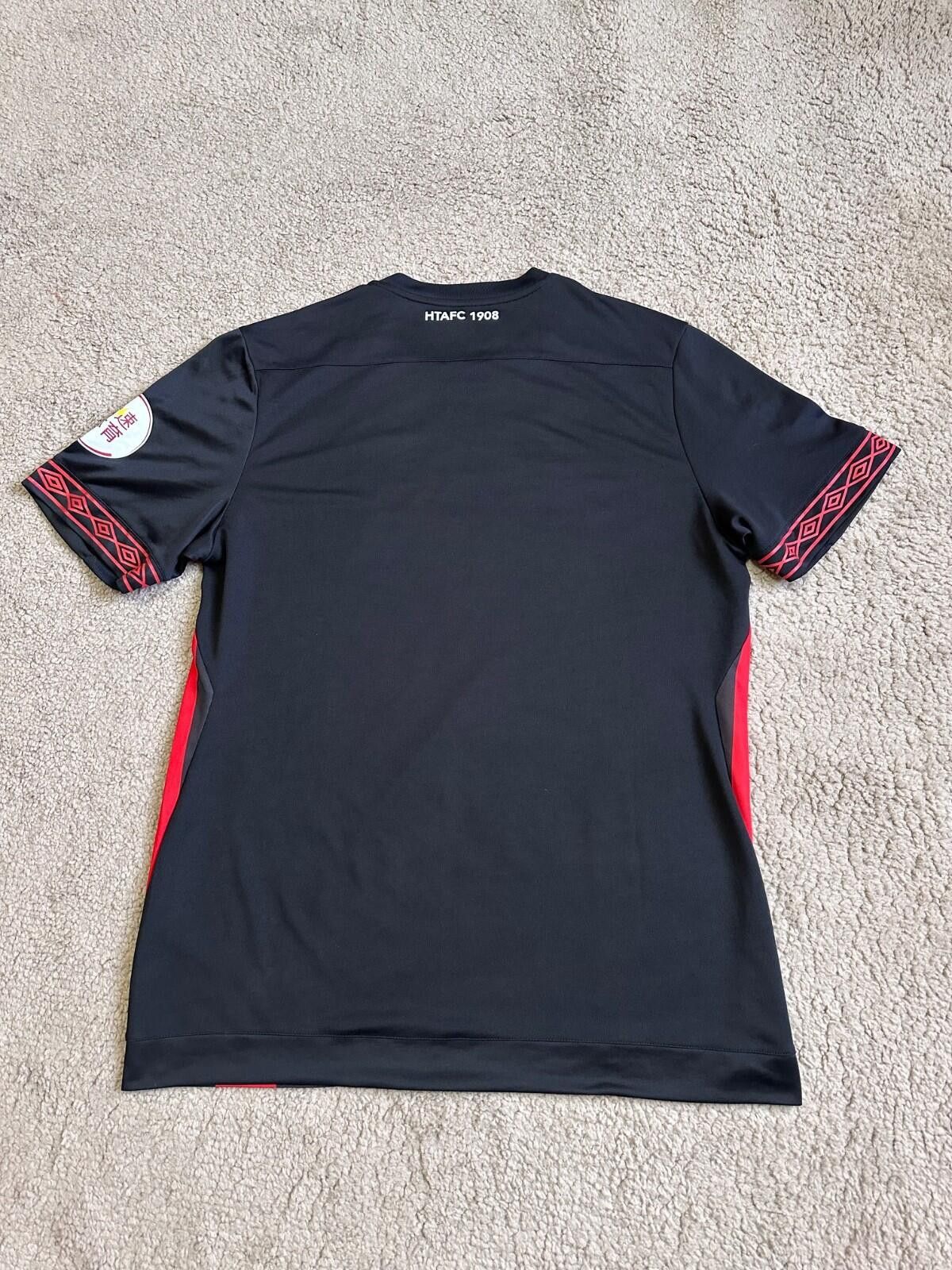 Umbro Umbro Huddersfield Town 2018-2019 Away Football Jersey Socce Size US XL / EU 56 / 4 - 7 Thumbnail