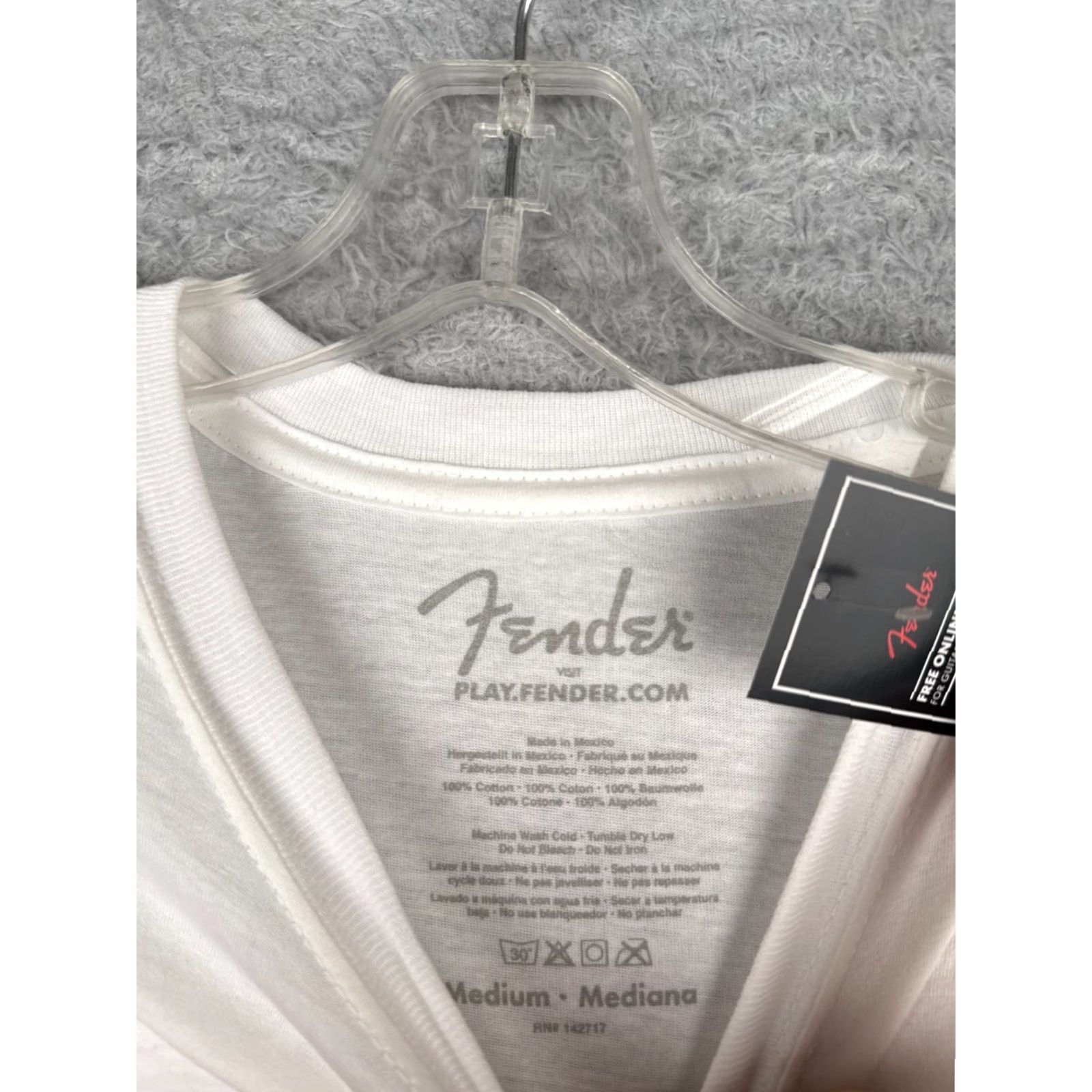 Fender Fender Shirt Men M White Solid 1964 Stratocaster Amps Accessories TAGS Music Size US M / EU 48-50 / 2 - 7 Thumbnail