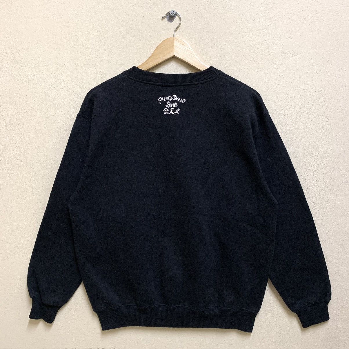 Vintage Vintage PLENTY TOUGH SPORTS USA Spell out Sweatshirt Size US M / EU 48-50 / 2 - 8 Thumbnail
