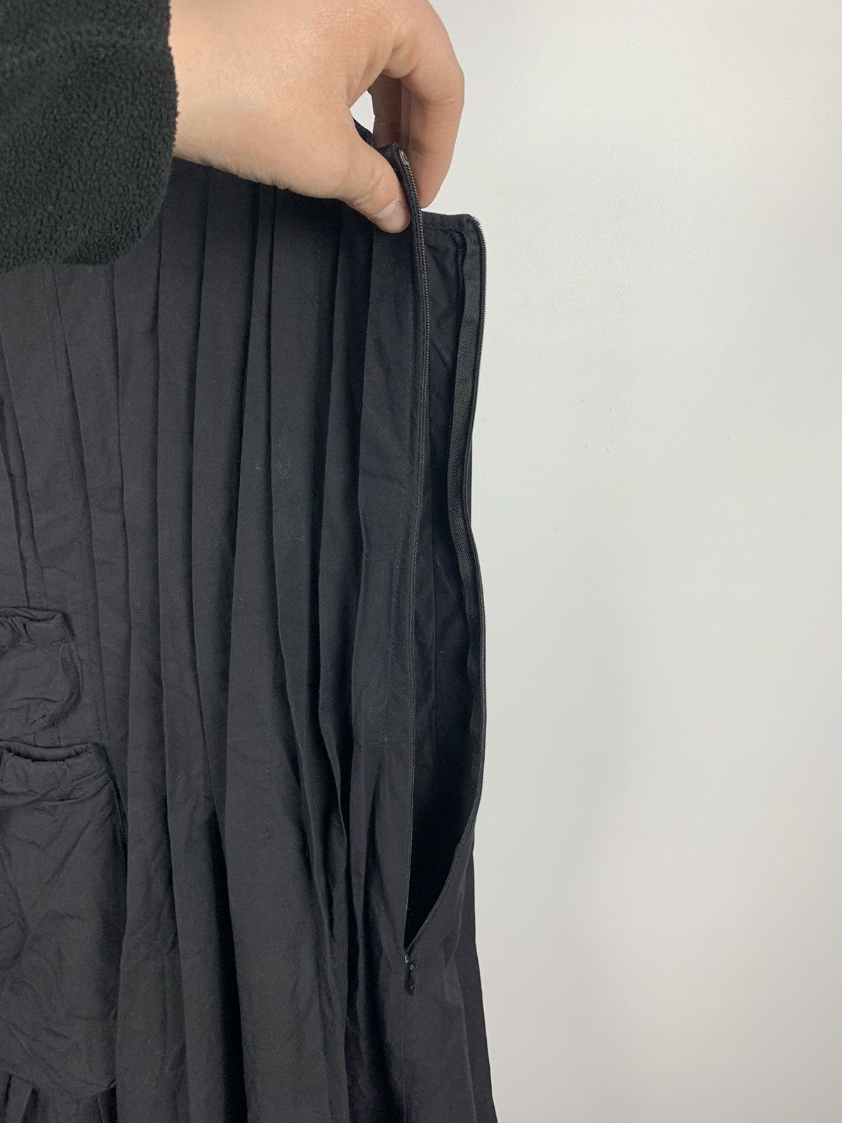 Rundholz Rundholz Avant-Garde Pleated Cargo Multipocket Dress Black Size M / US 6-8 / IT 42-44 - 15 Thumbnail