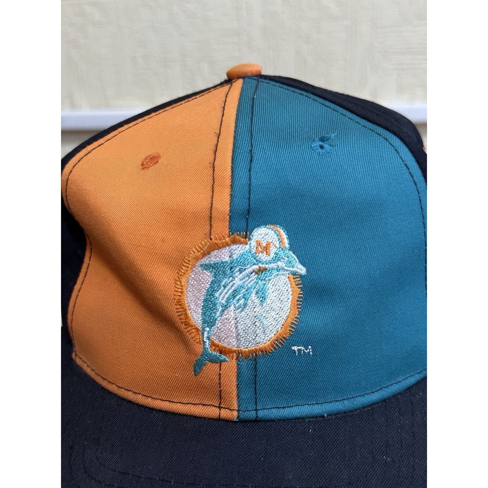 NFL Vintage 1993 Miami Dolphins Rare NFL Baseball Men’s Cap Hat Size ONE SIZE - 8 Thumbnail