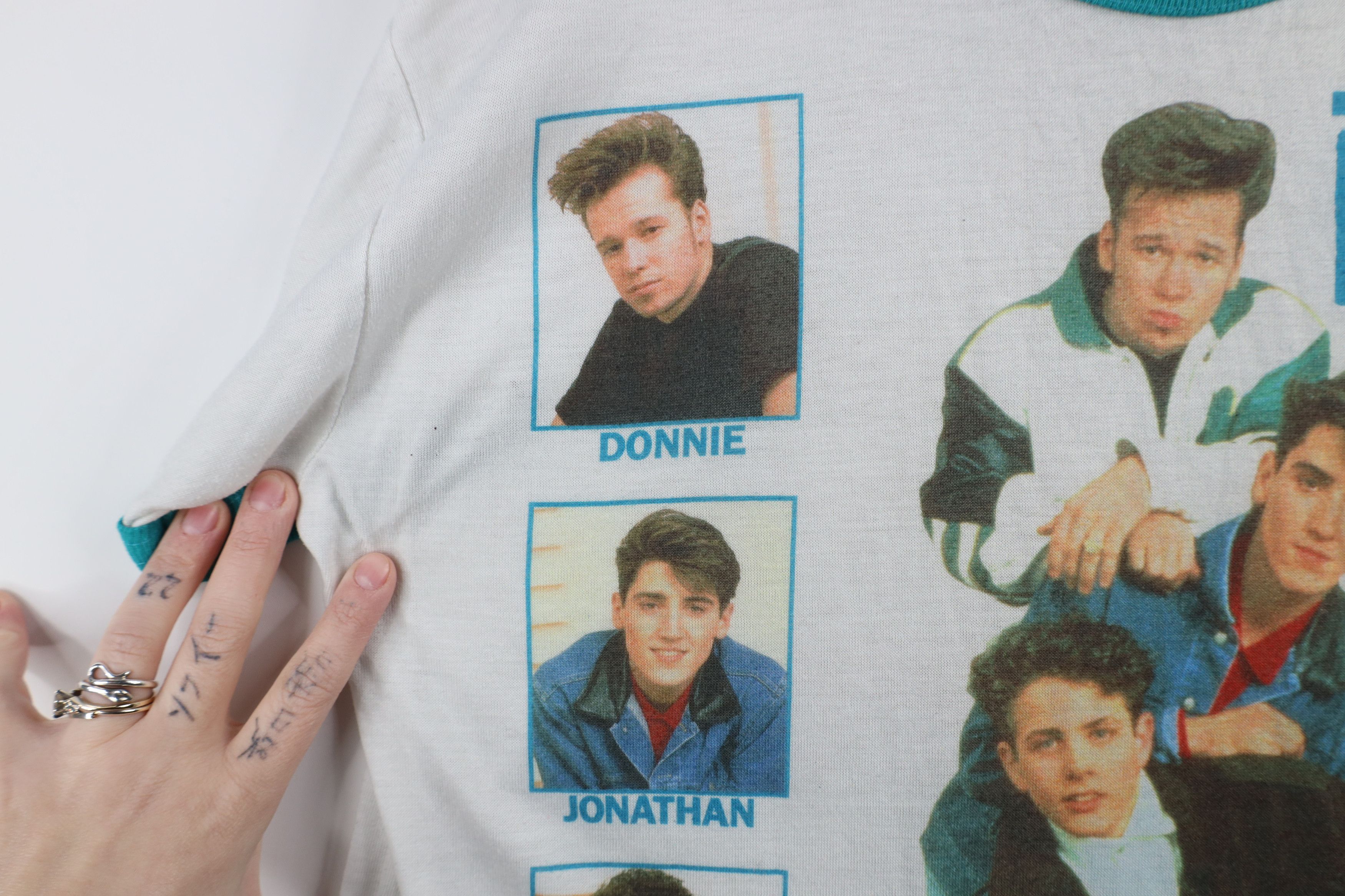 Vintage Vintage 90s NKOB New Kids on the Block Sleep Night T-Shirt Size ONE SIZE - 4 Thumbnail