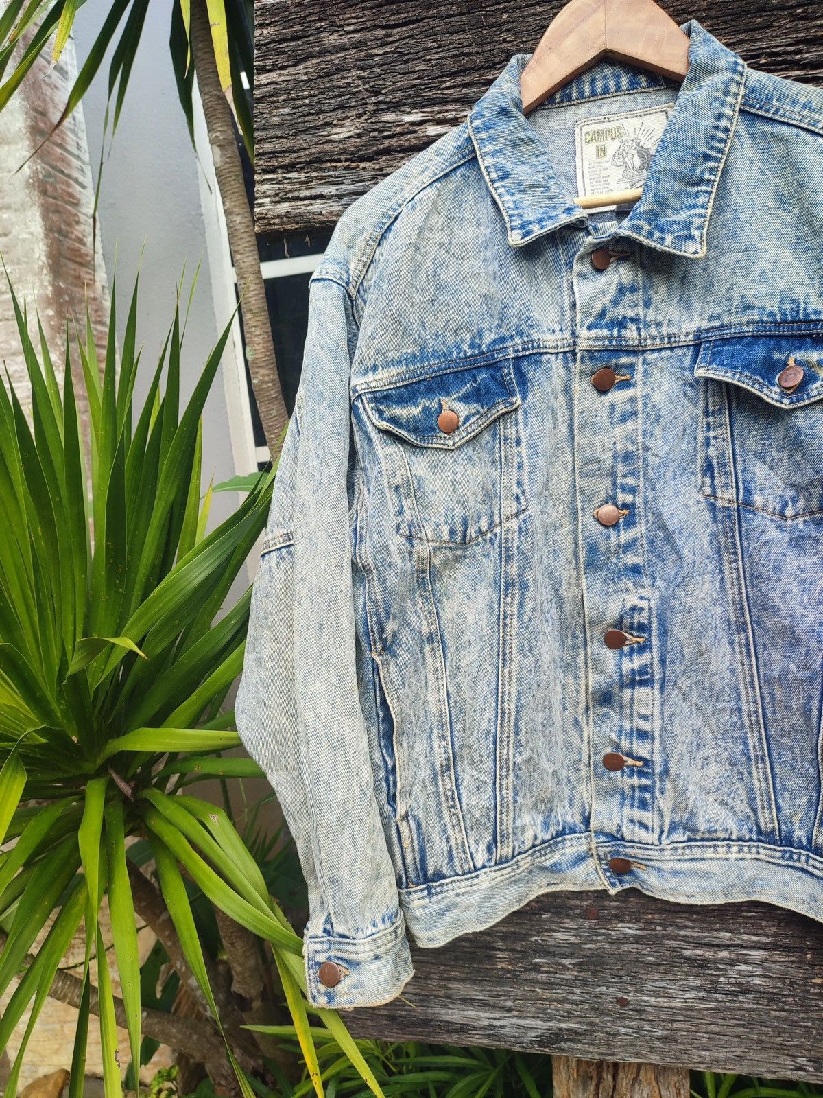 Other Vintage Campus In Acid Wash Denim Jacket – Made in Japan Size US M / EU 48-50 / 2 - 2 Thumbnail