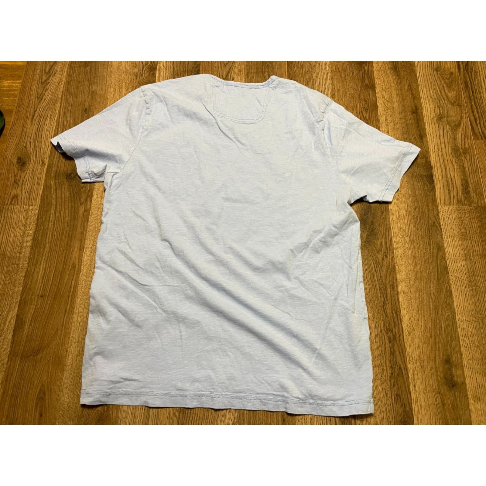 Tommy Bahama Tommy Bahama Shirt Men's Medium Blue Pocket Shirt Modern Short Sleeve Crew Neck Pocket Mens Size US M / EU 48-50 / 2 - 2 Thumbnail