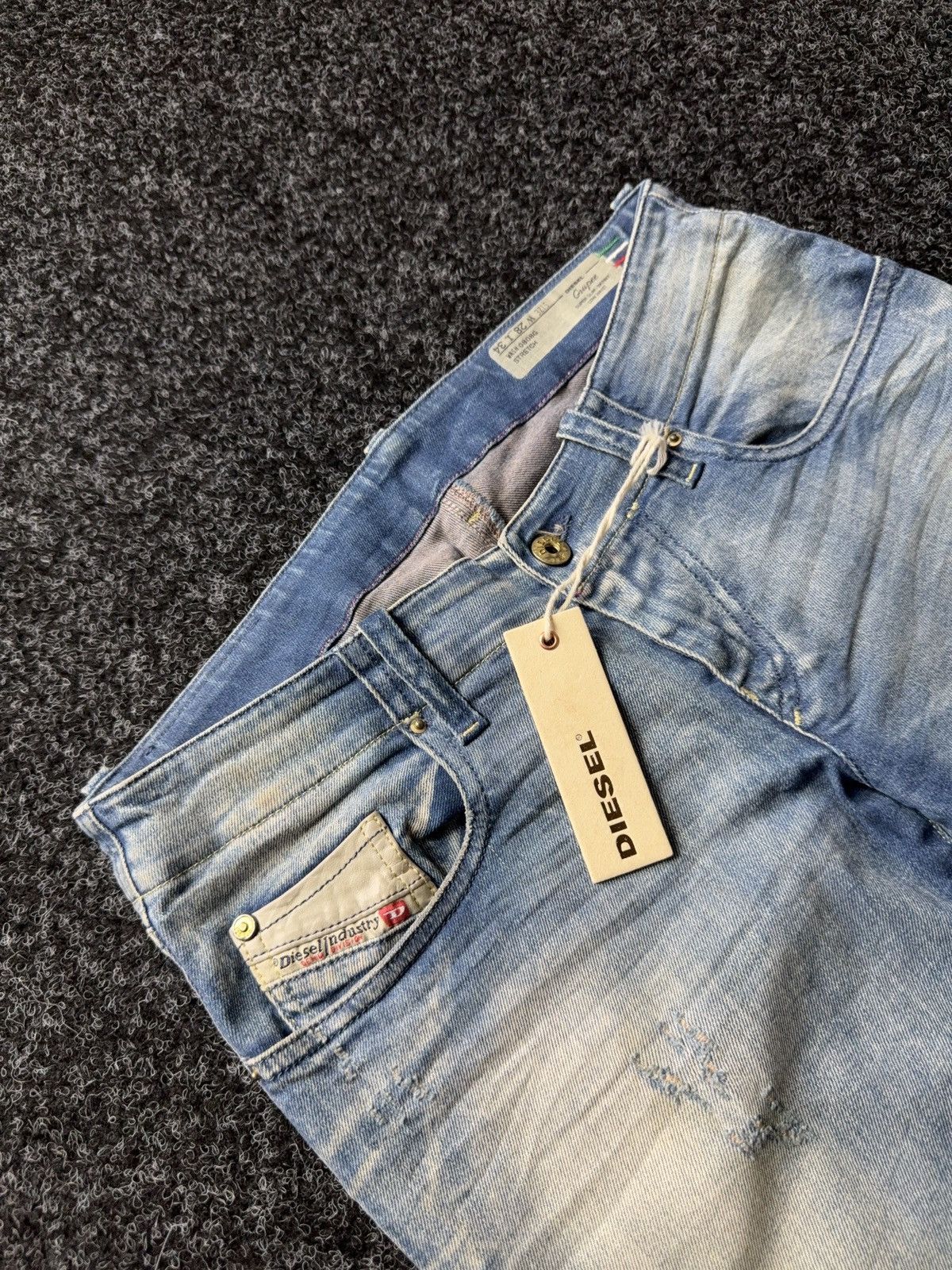 Diesel Luxury 00s Diesel Grupee Distressed Super Slim Skinny Jeans Size 28" / US 6 / IT 42 - 7 Thumbnail