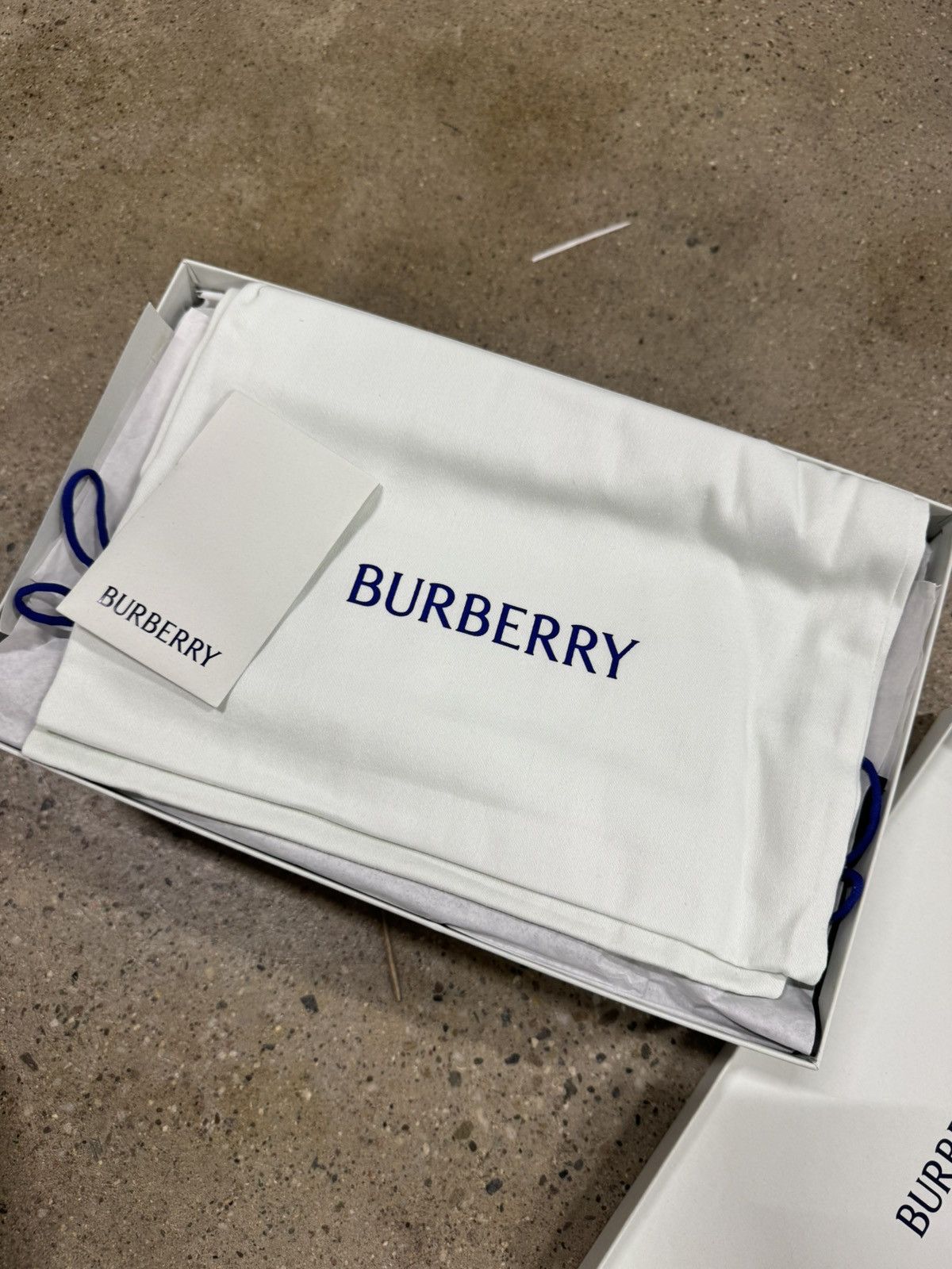Burberry Burberry EKD Slab Leather Sandals Slides NEW 900$ Size US 10 / EU 43 - 8 Thumbnail
