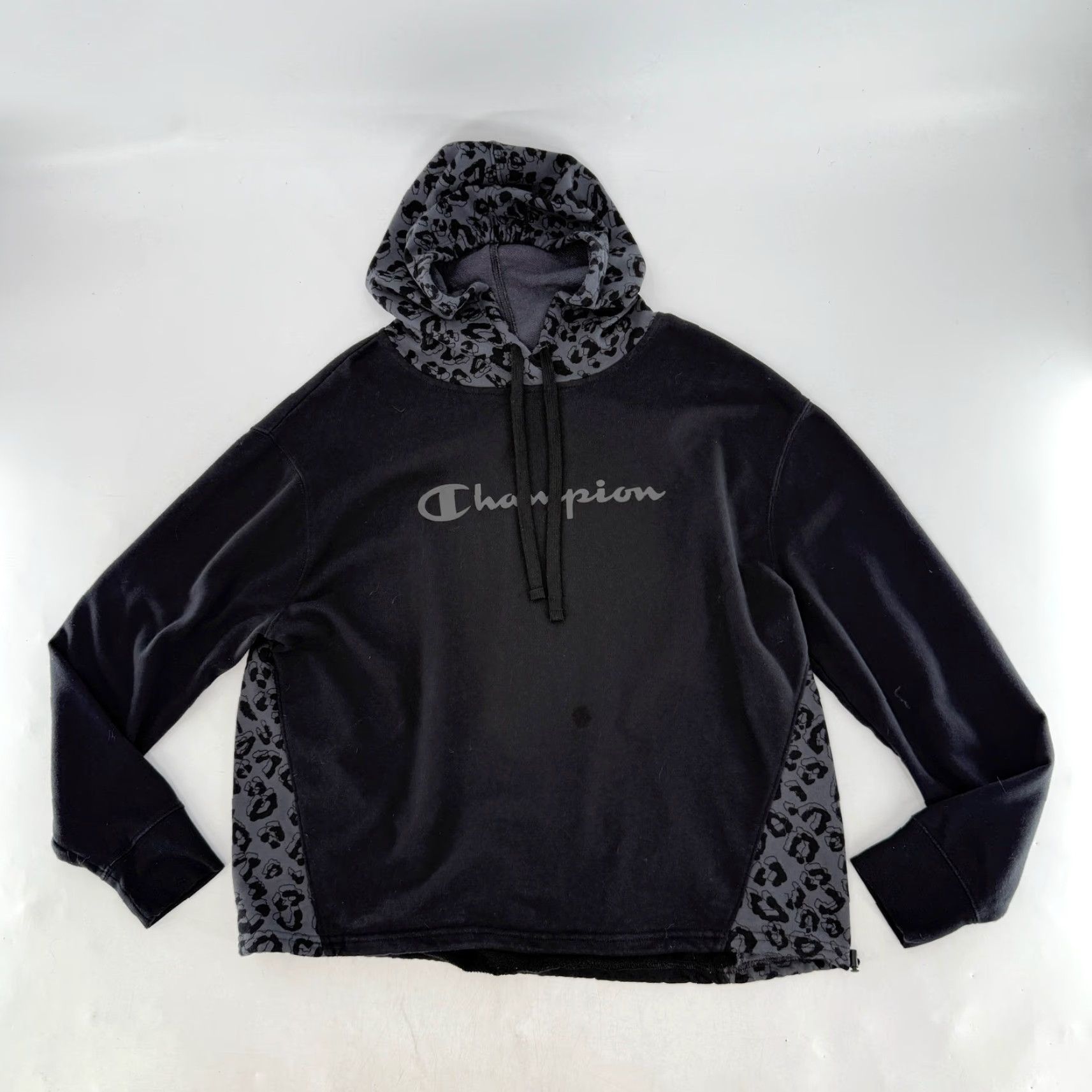 Champion Champion Women's Hoodie L Leopard Print Trim Pullover Black Size L / US 10 / IT 46 - 5 Thumbnail
