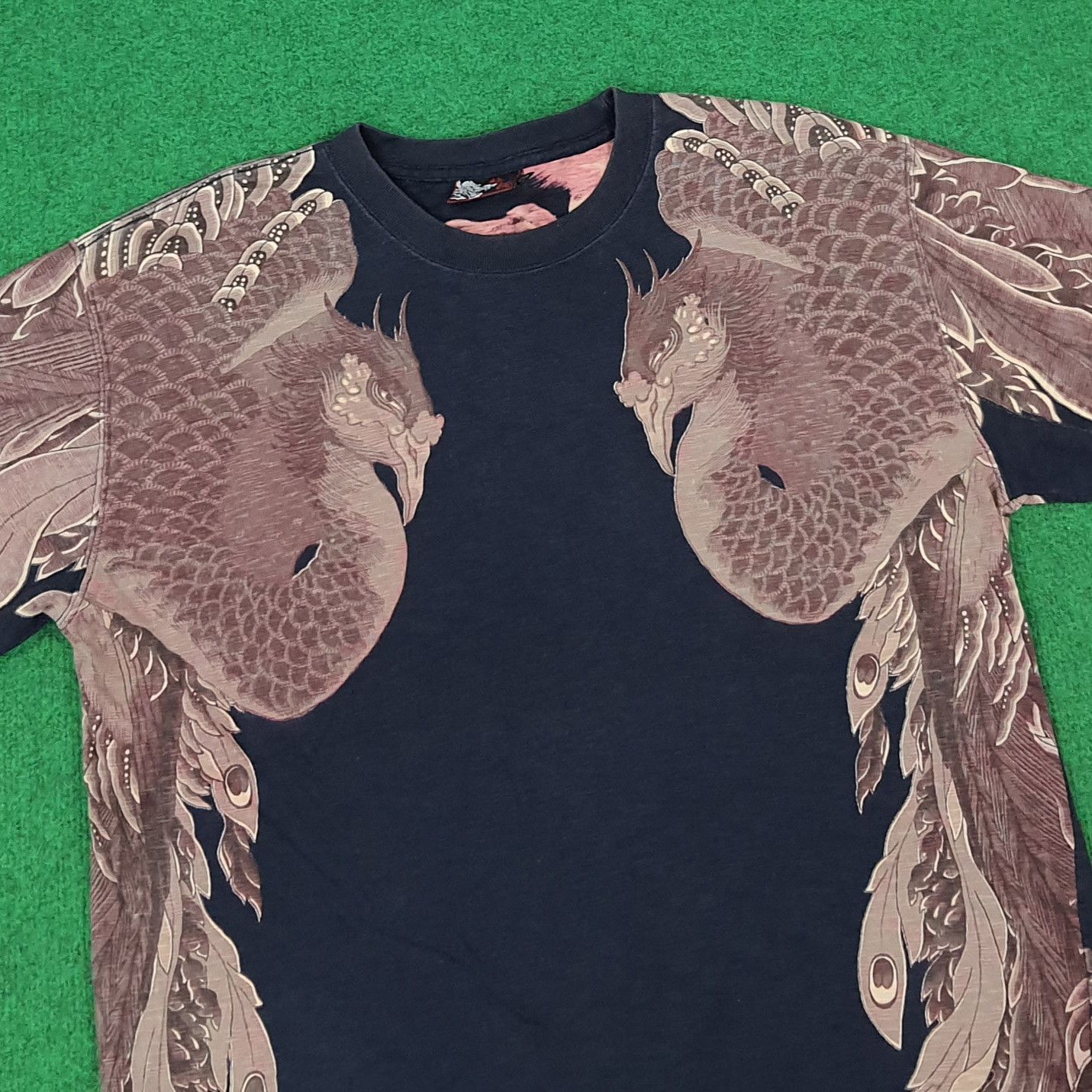 Japanese Brand Vintage Ryuzakura Japan Phoenix Sukajan Style Tshirt C276N25 Size US L / EU 52-54 / 3 - 3 Thumbnail