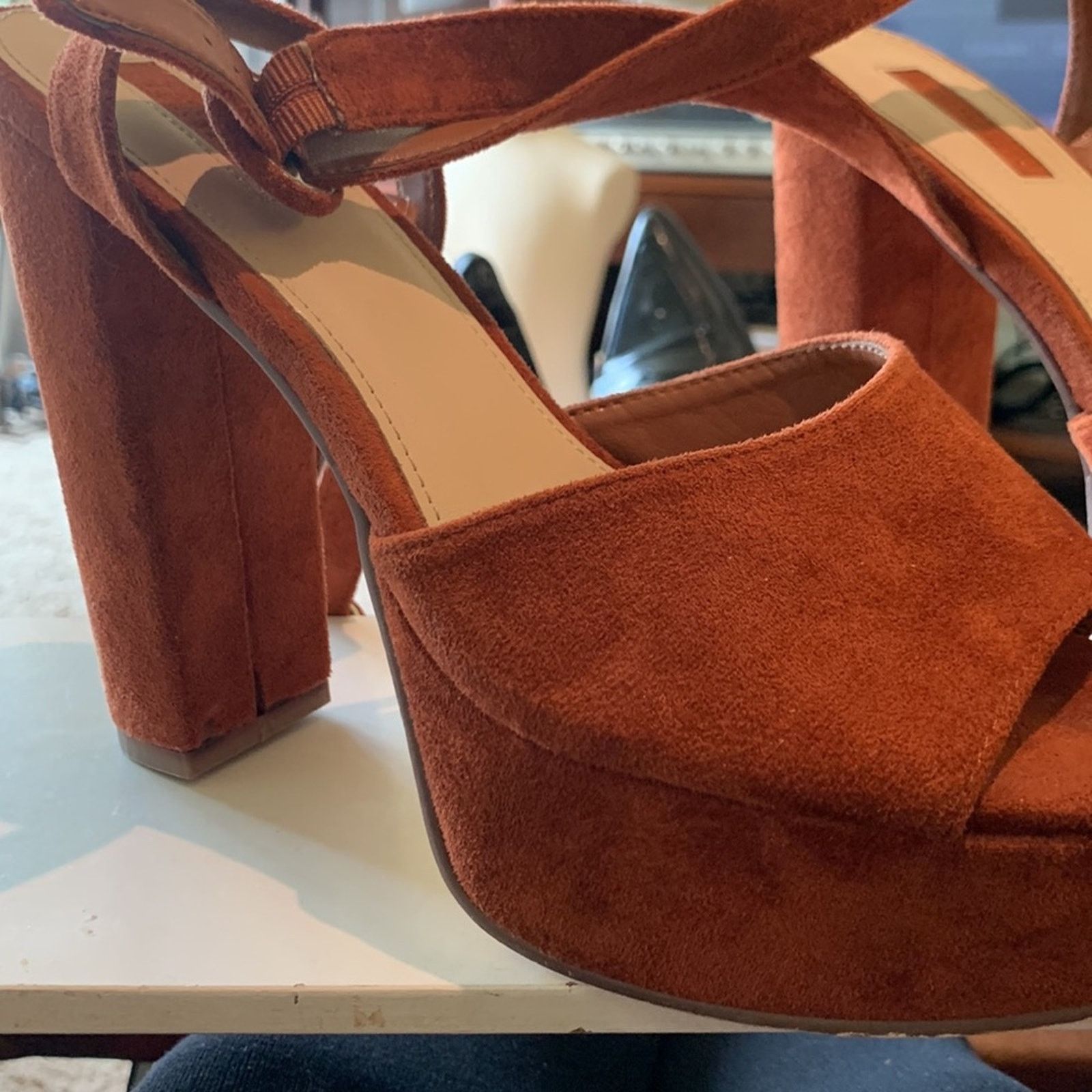 Vintage 70’s platform rust brown vegan faux suede sandals Size US 10 / IT 40 - 6 Thumbnail