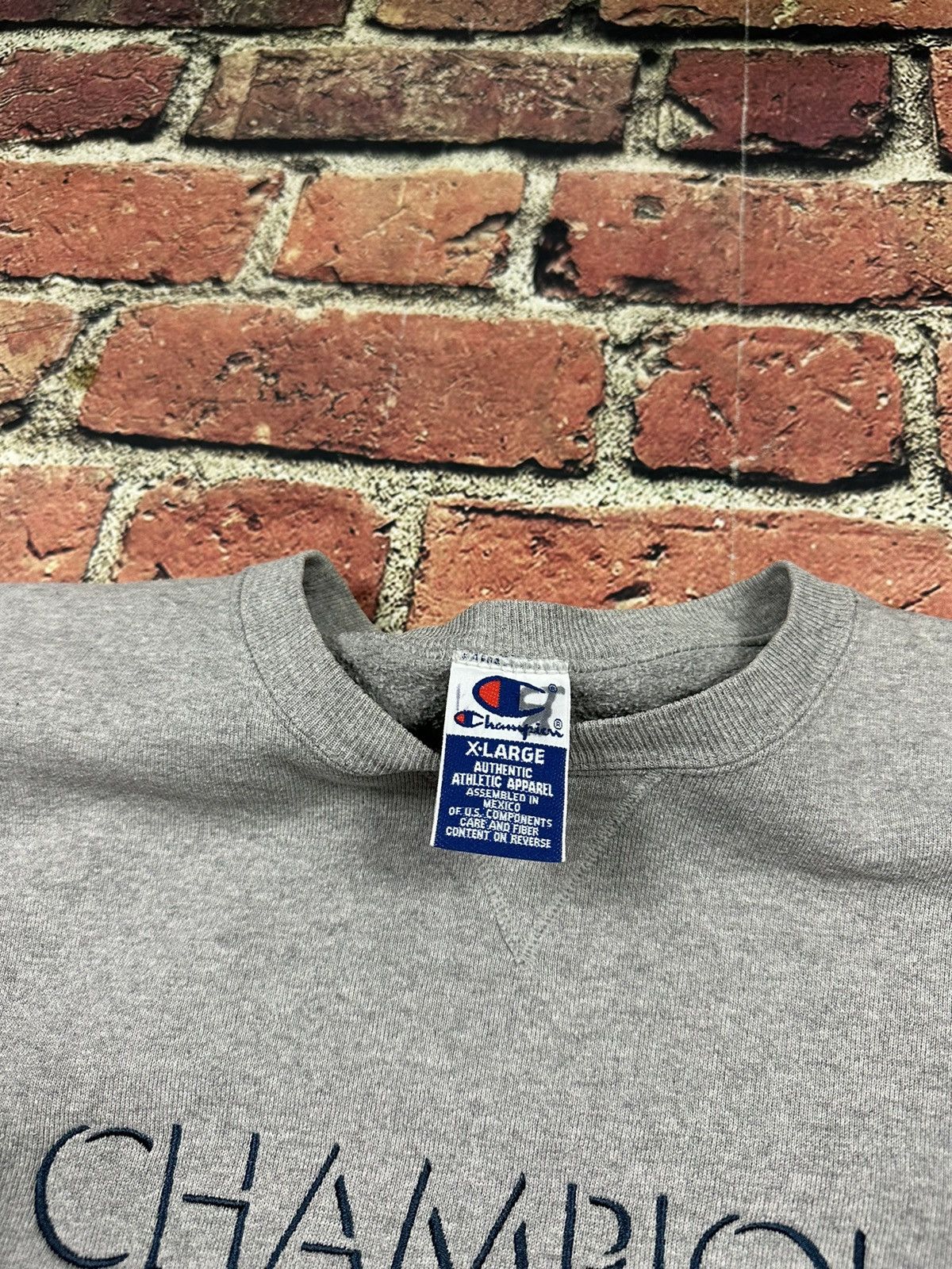 Champion Vintage 90s Champion Sweatshirt Spell Out Logo Embroidered Size US XL / EU 56 / 4 - 8 Thumbnail
