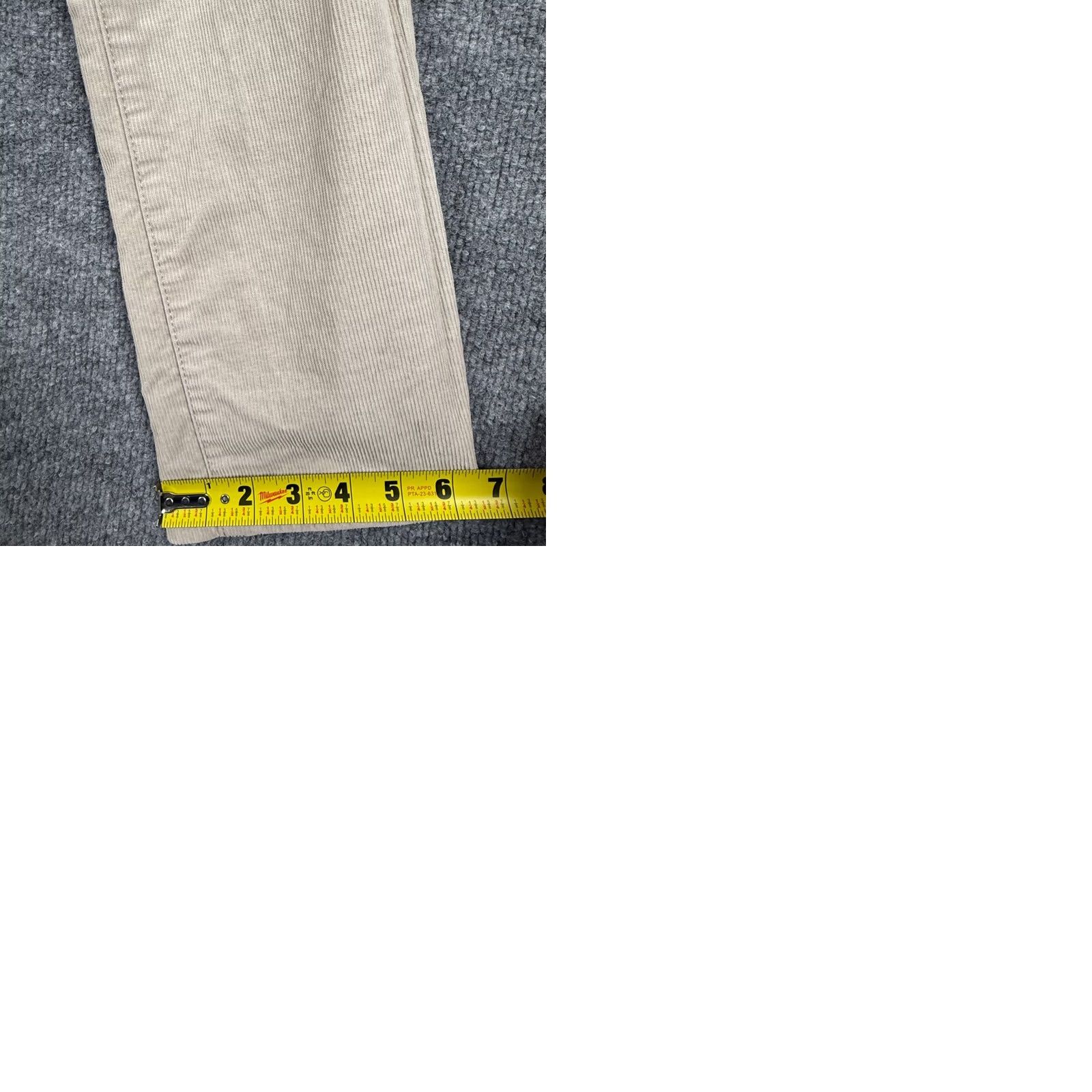 Aeropostale Aeropostale Skinny Corduroy Pants Beige 29x29 Men Slim 5-Pocket Denim Style Jeans Stretch Vintage No N/A Size US 29 - 9 Thumbnail