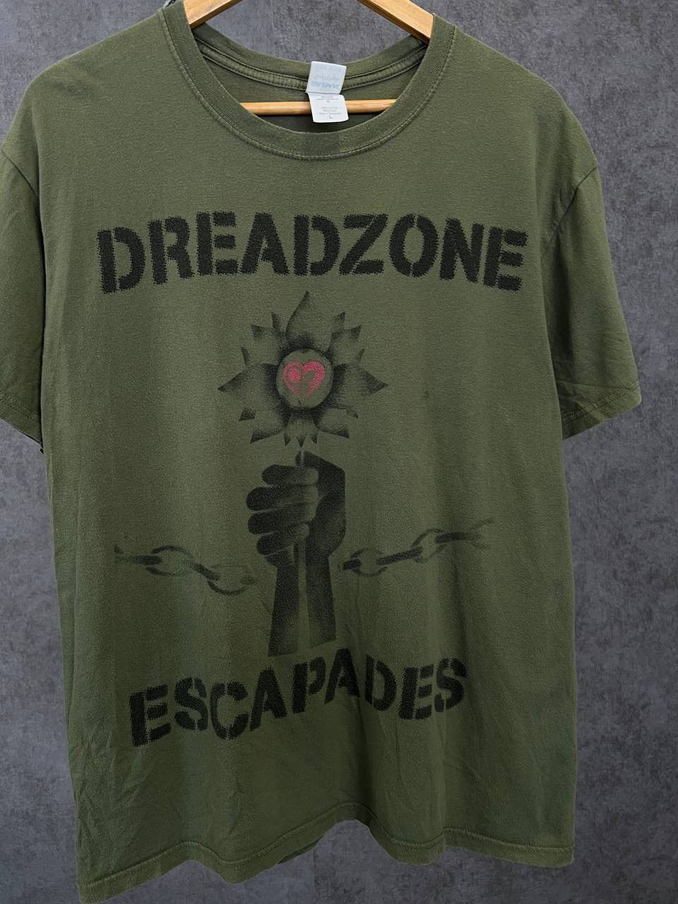 Band Tees Dreadzone Escapades rock band tee Size US L / EU 52-54 / 3 - 3 Thumbnail