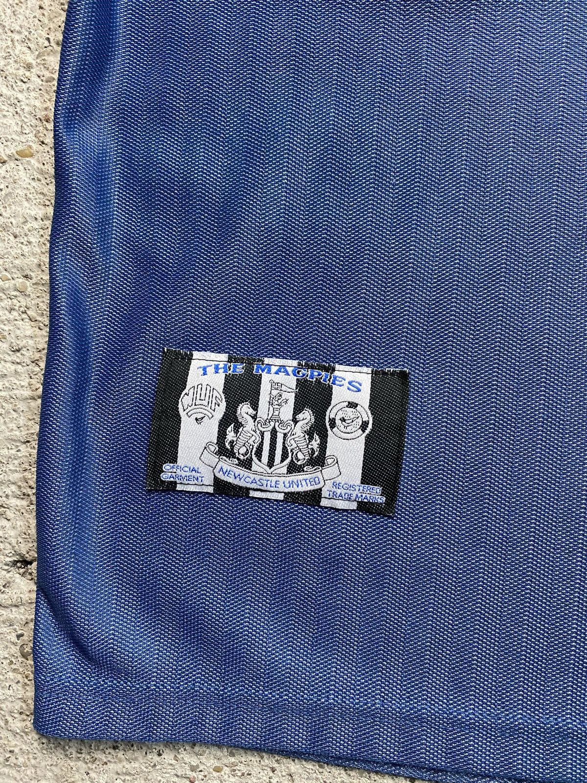 Adidas Adidas Newcastle United 1996/97 vintage football away shirt Size US XL / EU 56 / 4 - 5 Thumbnail