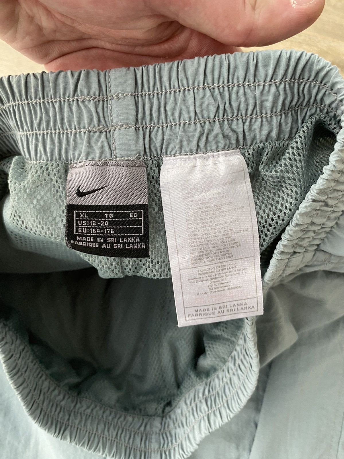 Nike × Vintage Nike Vintage Nylon Sweatpants Size US 30 / EU 46 - 7 Thumbnail