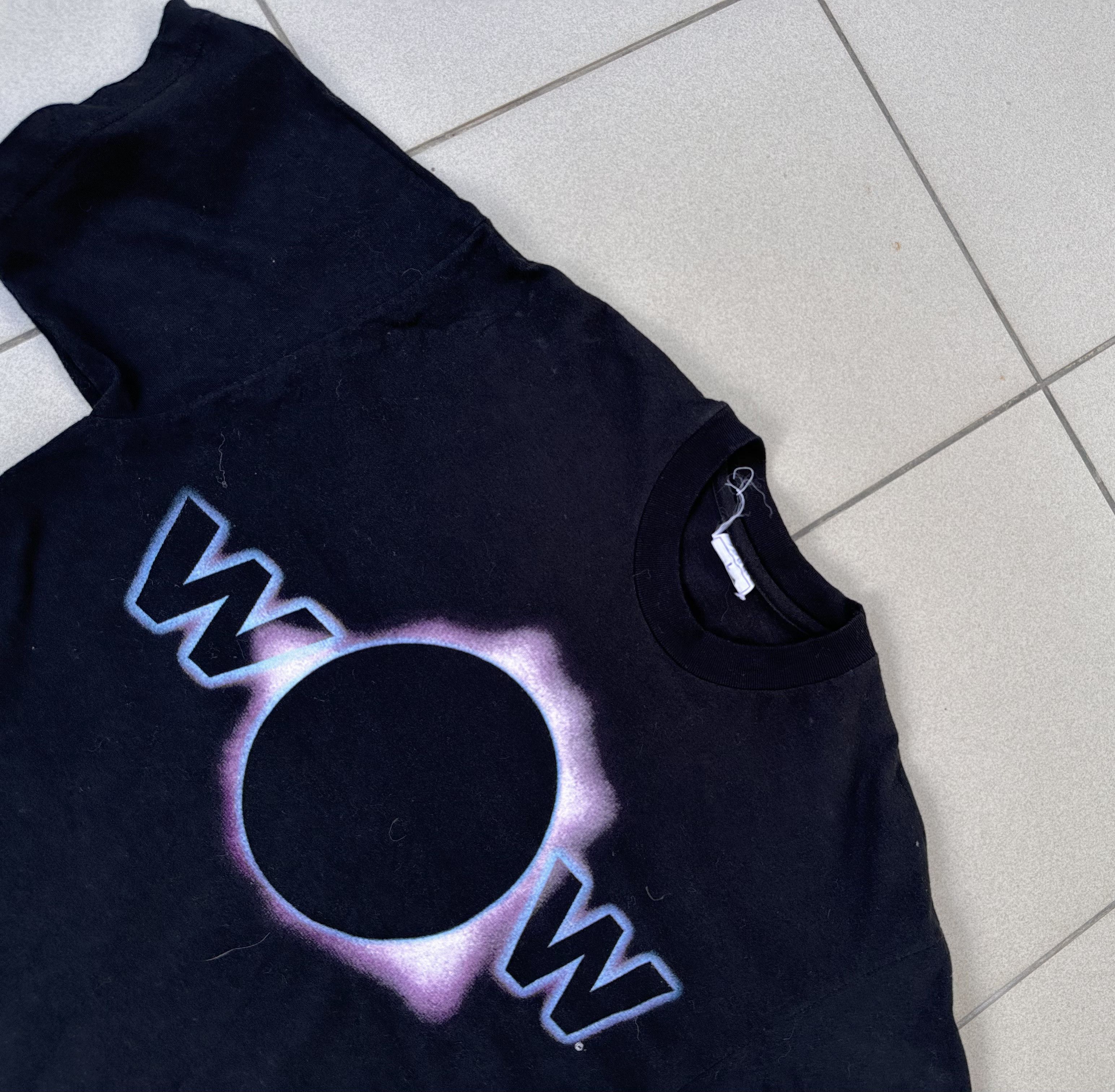 Vintage Vintage WOW Cornwall Solar Eclipse 1999 tee Size US L / EU 52-54 / 3 - 2 Thumbnail