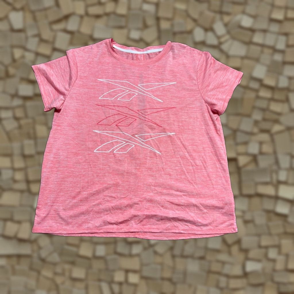 Reebok Reebok Shirt Womens Large White Pink Athletic Wear Crewneck Shirt Ladies Regular Fit Cotton Short Sleeve Casual Modern Basic Spring Summer Fall Womens Size L / US 10 / IT 46 - 1 Thumbnail