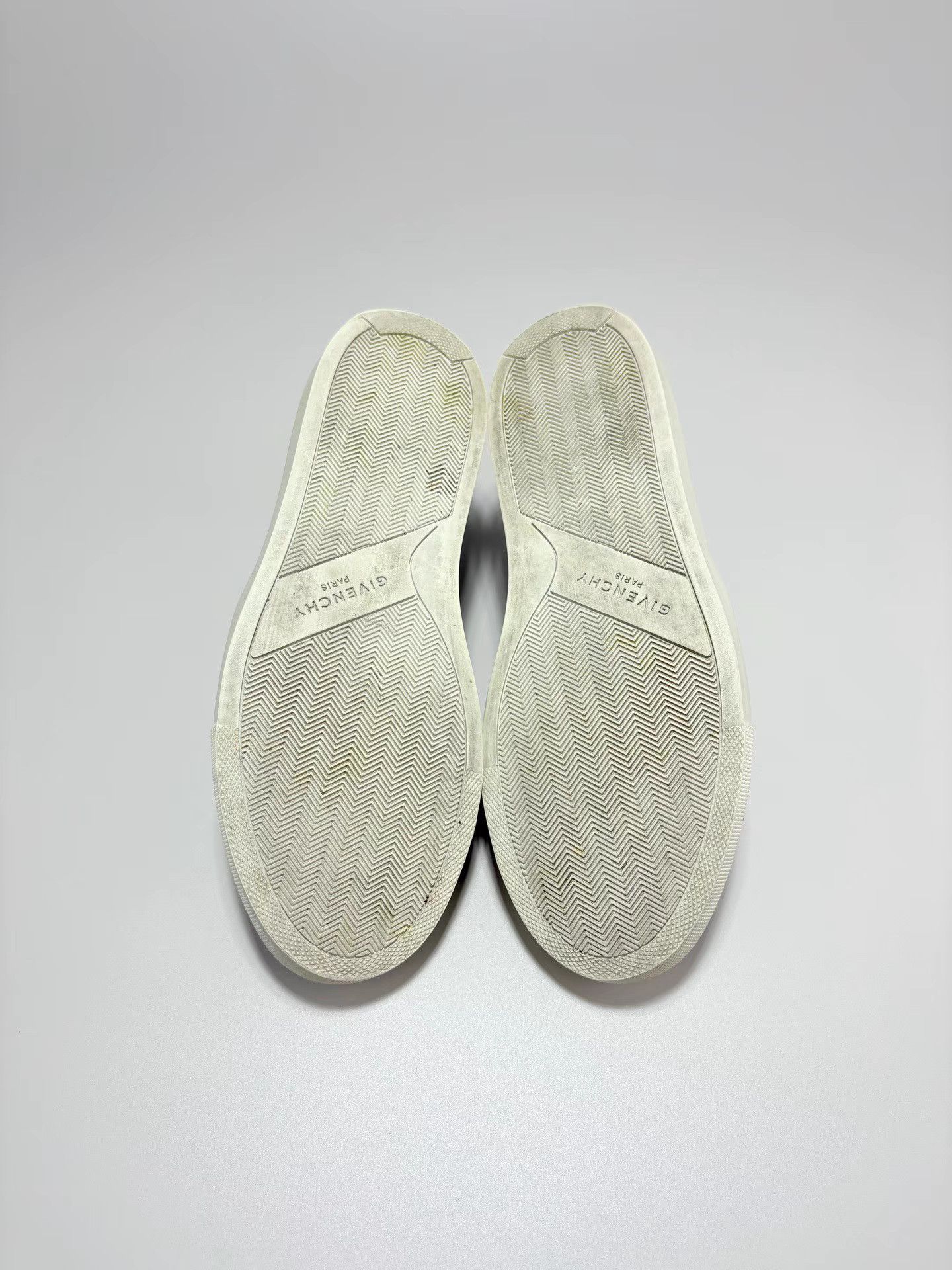 Givenchy GIVENCHY Star Print Slip-On Sneakers K1 Size US 6 / IT 36 - 6 Thumbnail