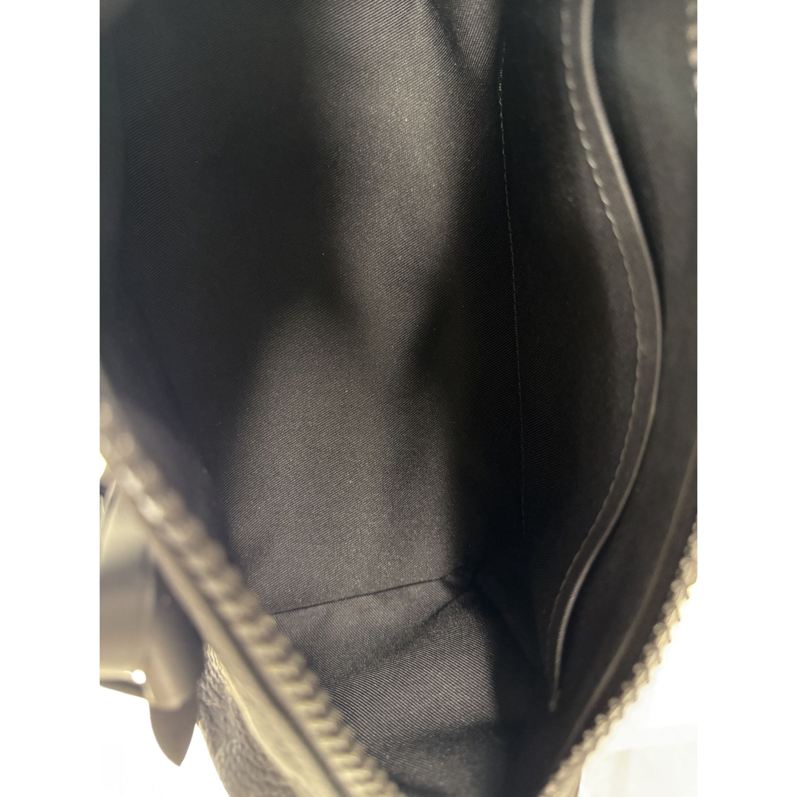 Louis Vuitton Louis Vuitton Black Monogram Embossed Leather Mini Duffel Ba Size ONE SIZE - 16 Thumbnail