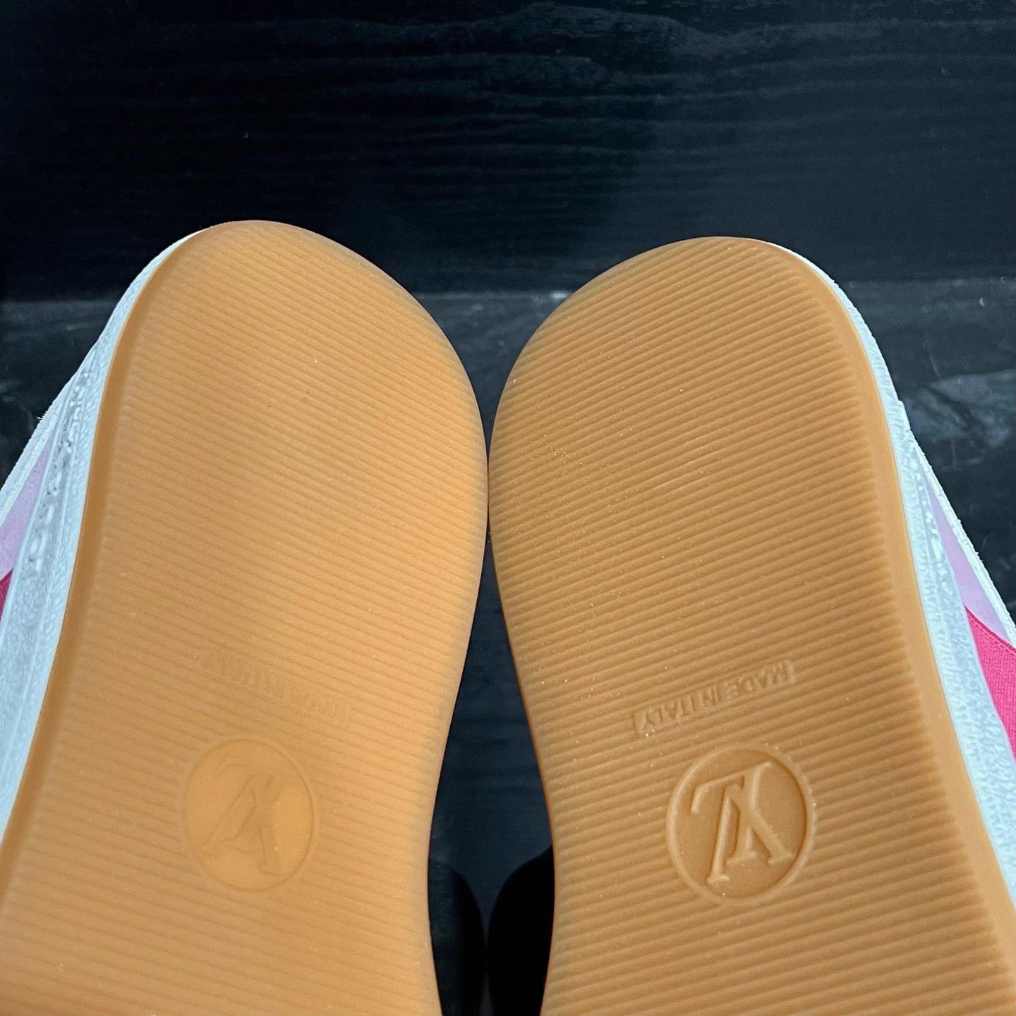 Louis Vuitton LV Pink/White 38 Embossed All Over Print Slip-On Shoes New Size US 7 / IT 37 - 6 Thumbnail