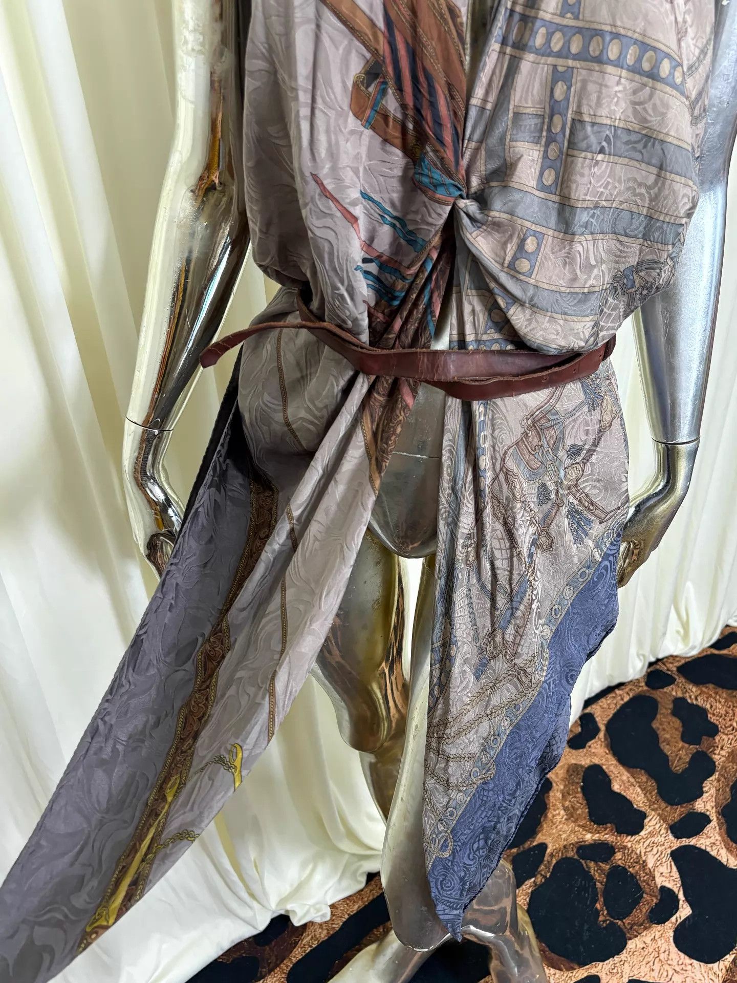 Other Vintage Asym Knot Tie-Back Open Back Dark Pattern Scarf Size ONE SIZE - 5 Thumbnail