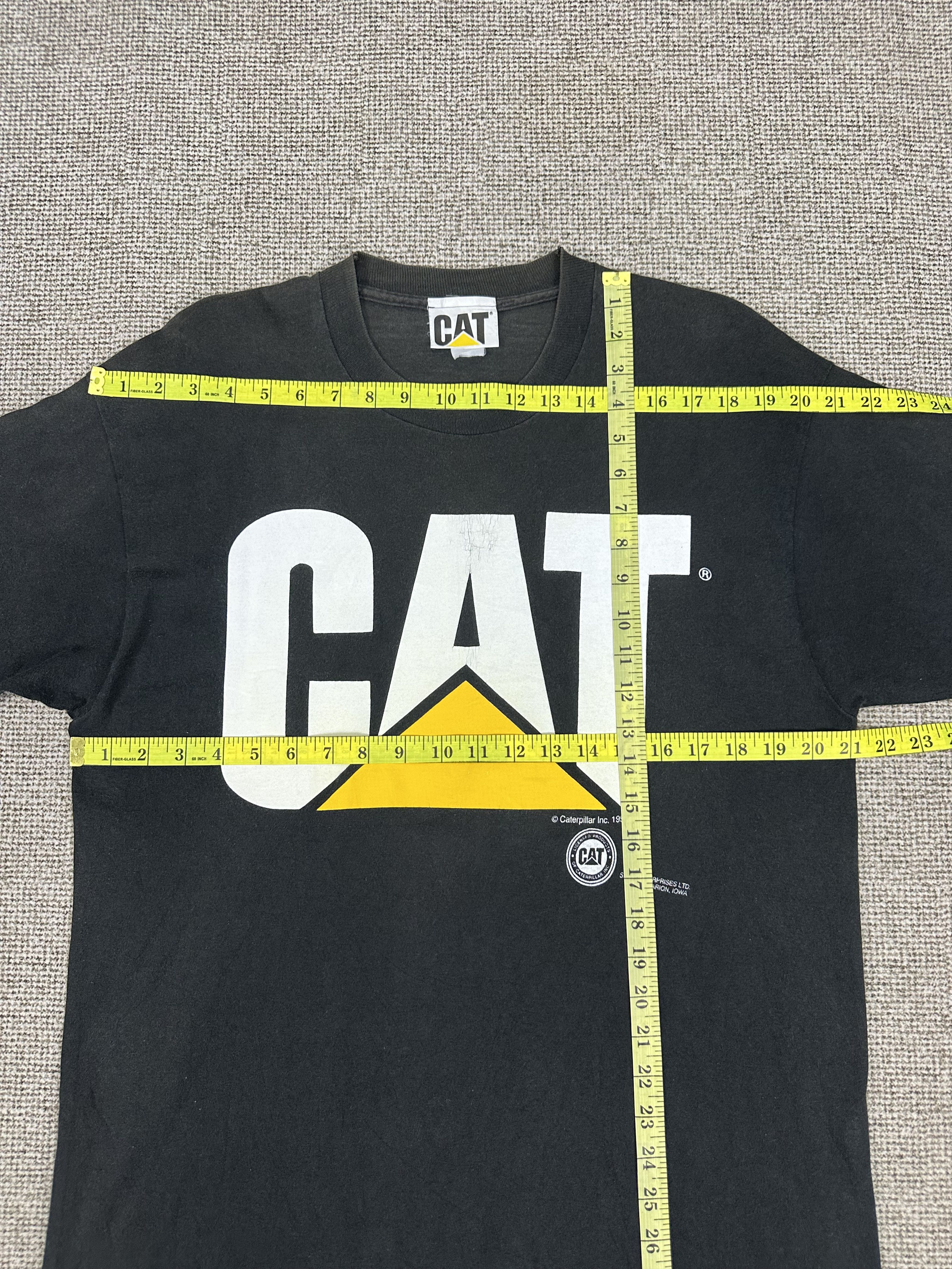 Caterpillar Vintage 90s Caterpillar Big Logo Tshirt A1048 Size US L / EU 52-54 / 3 - 9 Thumbnail