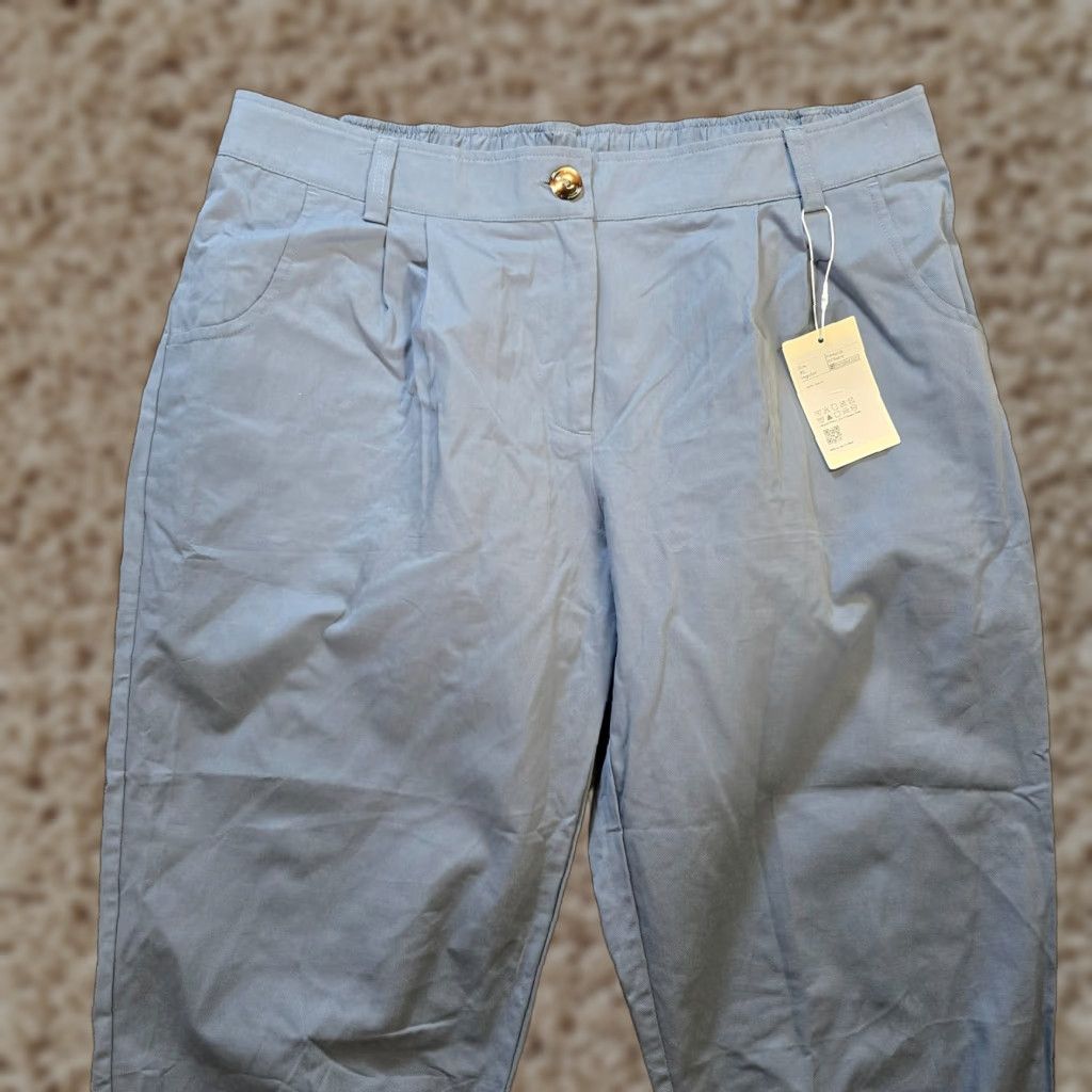 Vintage Halara Pants Womens XL Gray Mid Rise Casual Cotton Joggers Pockets Pleated Tapered Leg Size 40" / US 18 - 1 Thumbnail