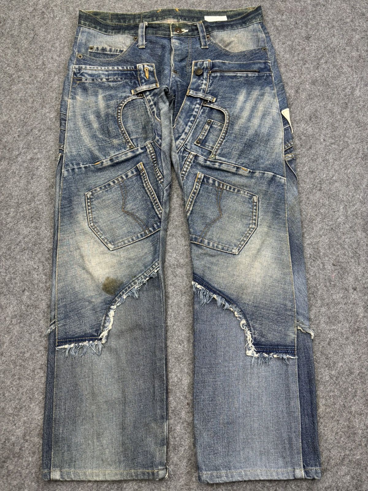 20471120 Archival AW2000 20471120 PAPER RECYCLED DENIM F773 Size US 32 / EU 48 - 24 Thumbnail