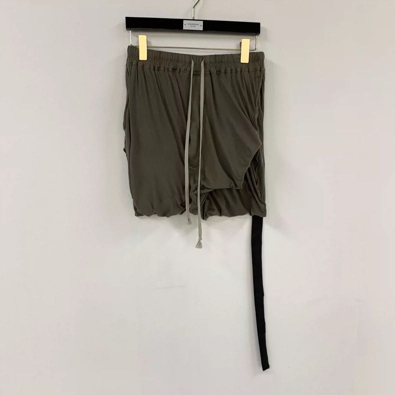 Rick Owens rick owens size s shorts 2504-Nextarrow Size US 30 / EU 46 - 1 Thumbnail