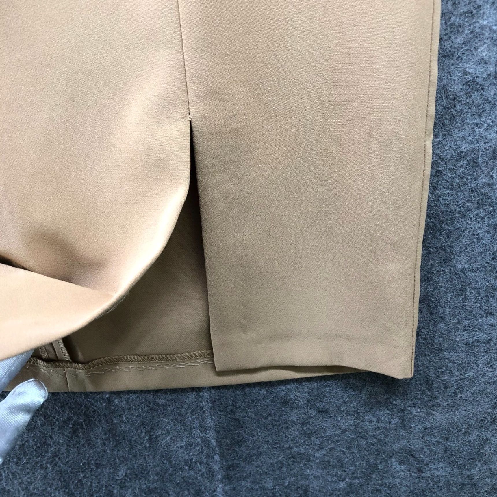 Asos ASOS Skirt Womens Short Mini Beige Front Slit Lightweight Formal Casual Size 2 Size 26" / US 2 / IT 38 - 3 Thumbnail
