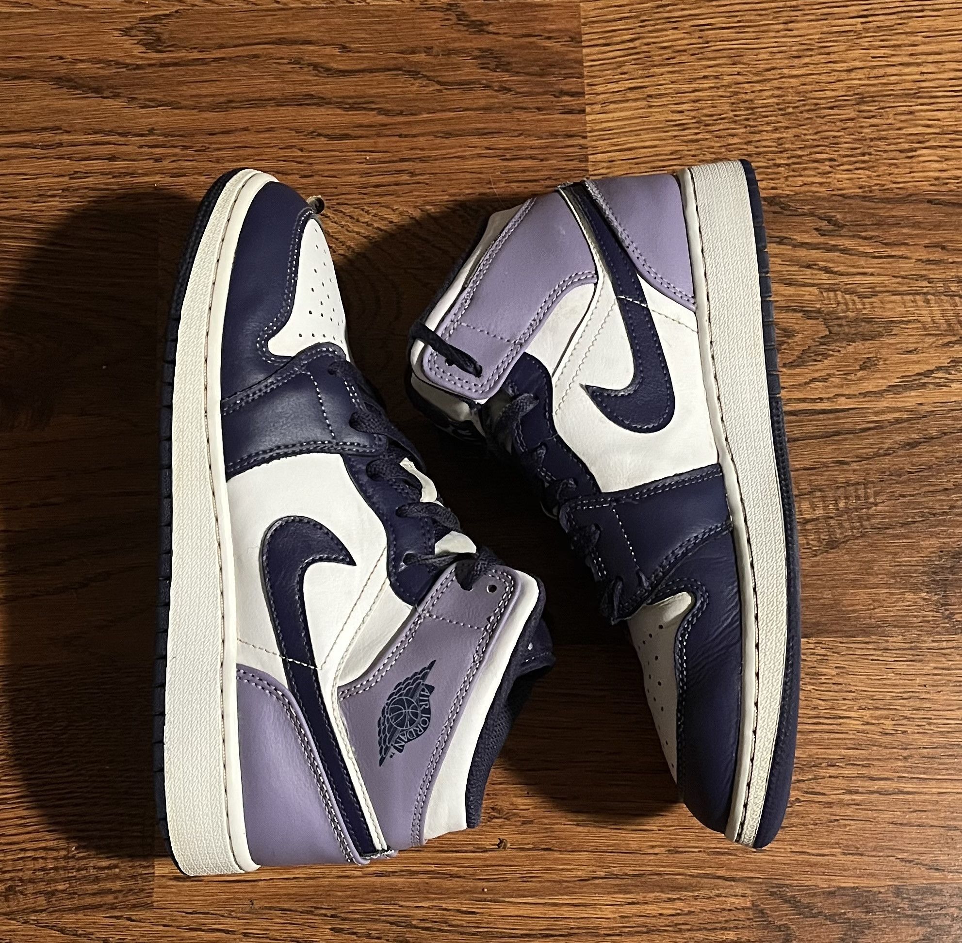 Jordan Brand Nike Air Jordan 1 Mid GS Sky J Purple White Sneakers Size US 6.5 / EU 39-40 - 4 Thumbnail