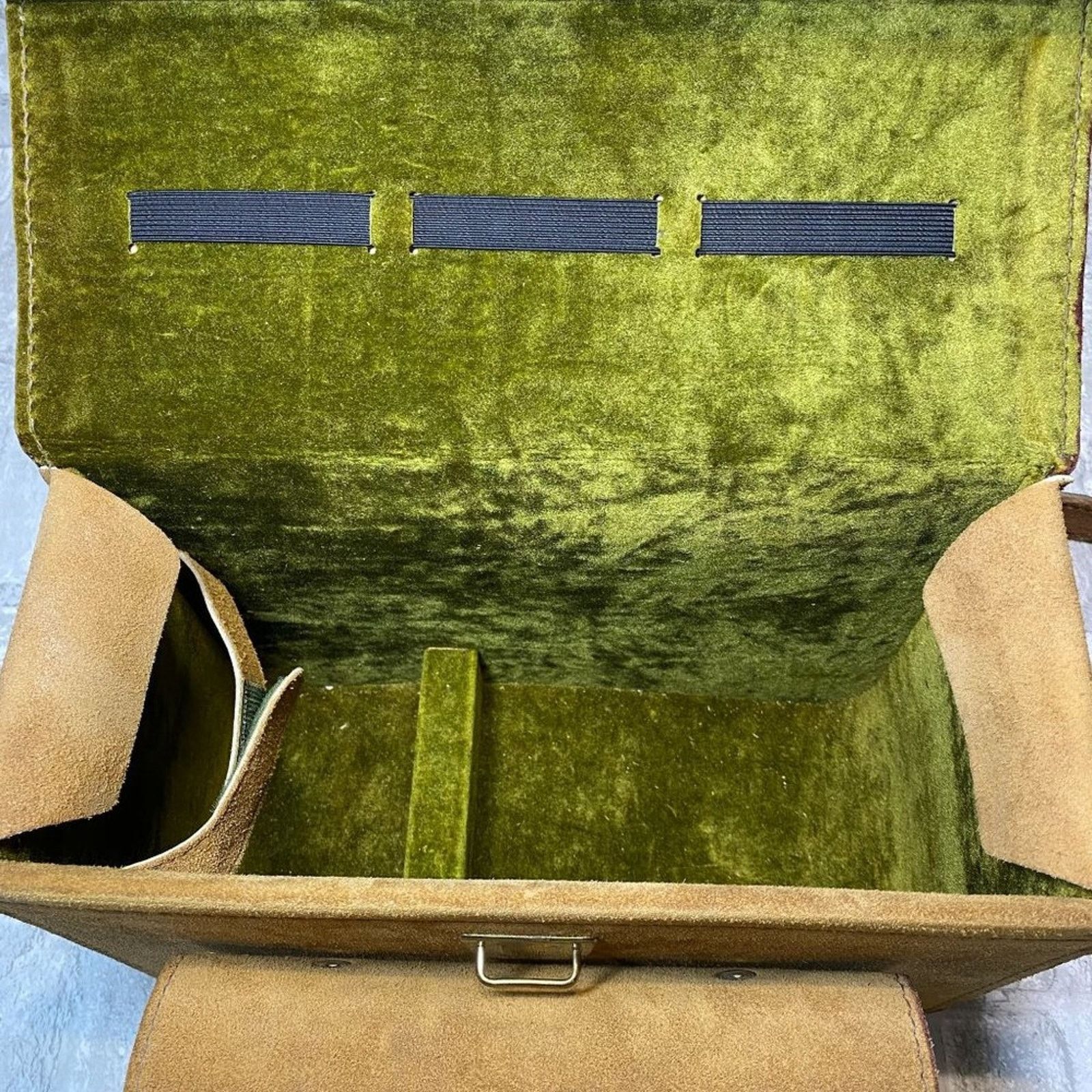 Nomad Vintage 1960's NOMAD Suede Leather Side Bag w/ Velvet Lining Size ONE SIZE - 8 Thumbnail