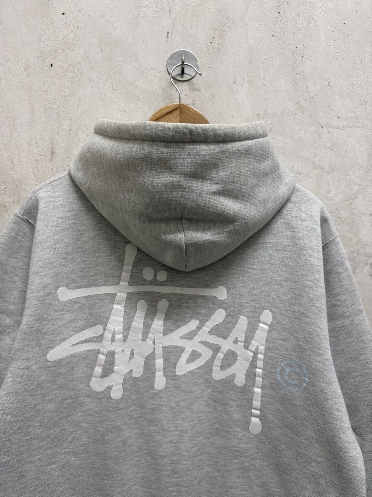 Stussy 2000s Distressed Stussy Signature Thrash Zip Up Hoodie Size US S / EU 44-46 / 1 - 2 Thumbnail