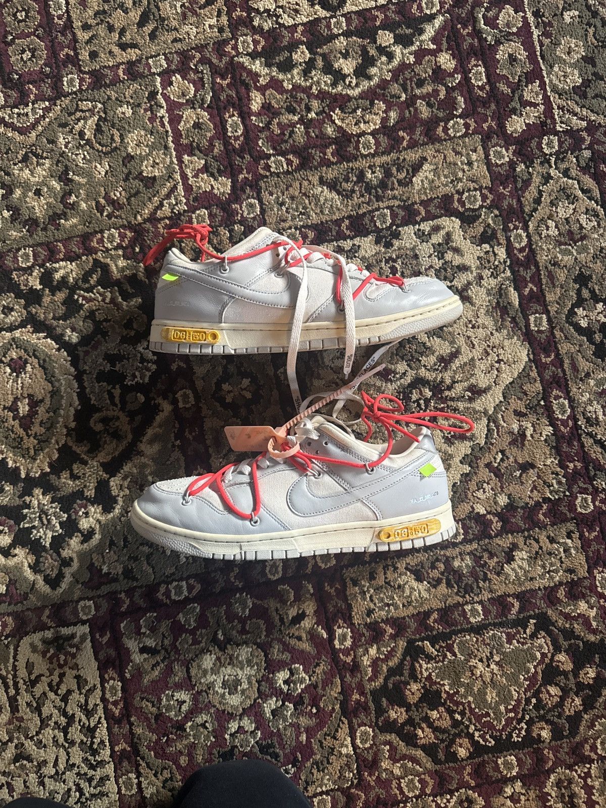 Nike × Off-White Nike Dunk Low Off White Lot 06/50 Size US 11 / EU 44 - 2 Thumbnail