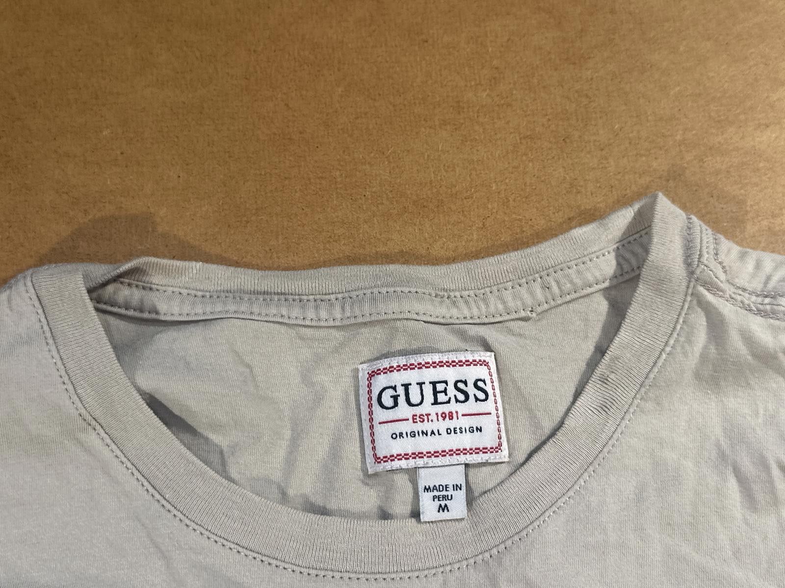 Guess Men's Medium Guess "Cream" T-shirt Size US M / EU 48-50 / 2 - 5 Thumbnail