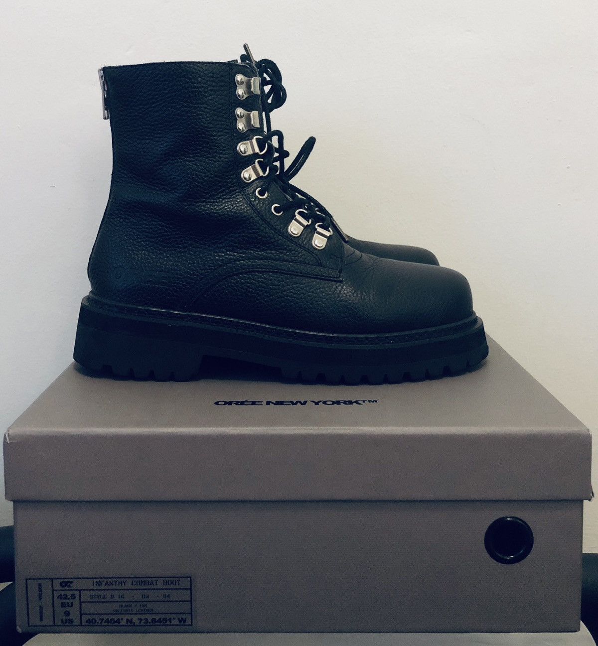 oree new york スニーカー
