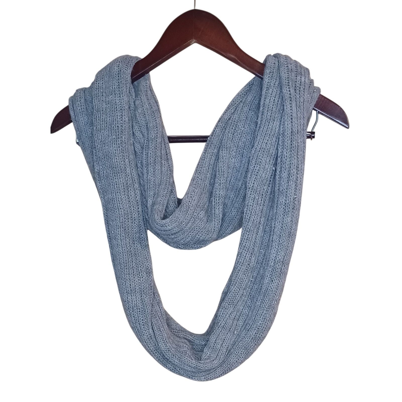 Other Women's Gray Infinity Scarf 56 in Size ONE SIZE - 1 Thumbnail