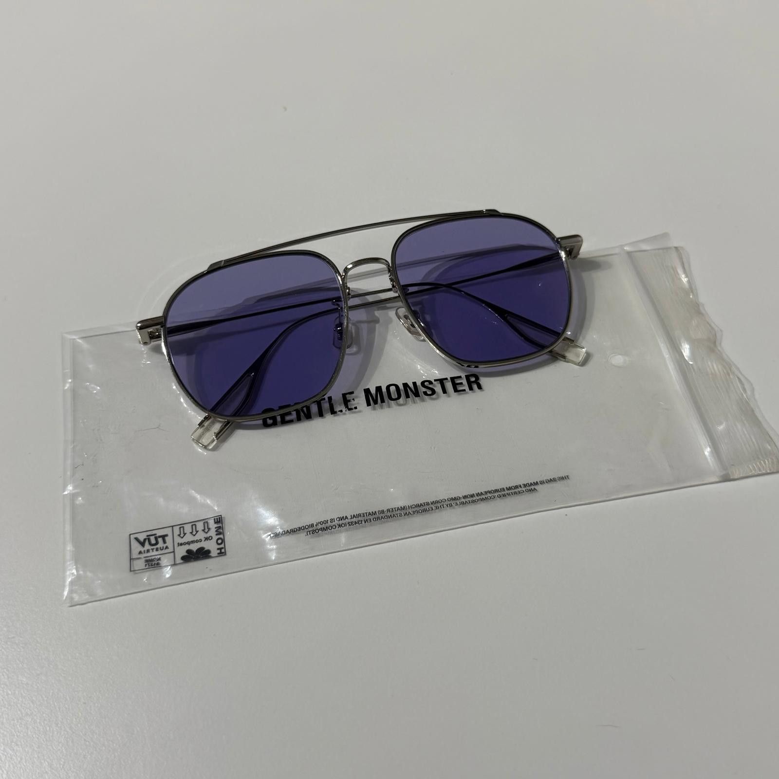 Gentle Monster Gentle Monster 57-18 Sunglasses Size ONE SIZE - 1 Thumbnail