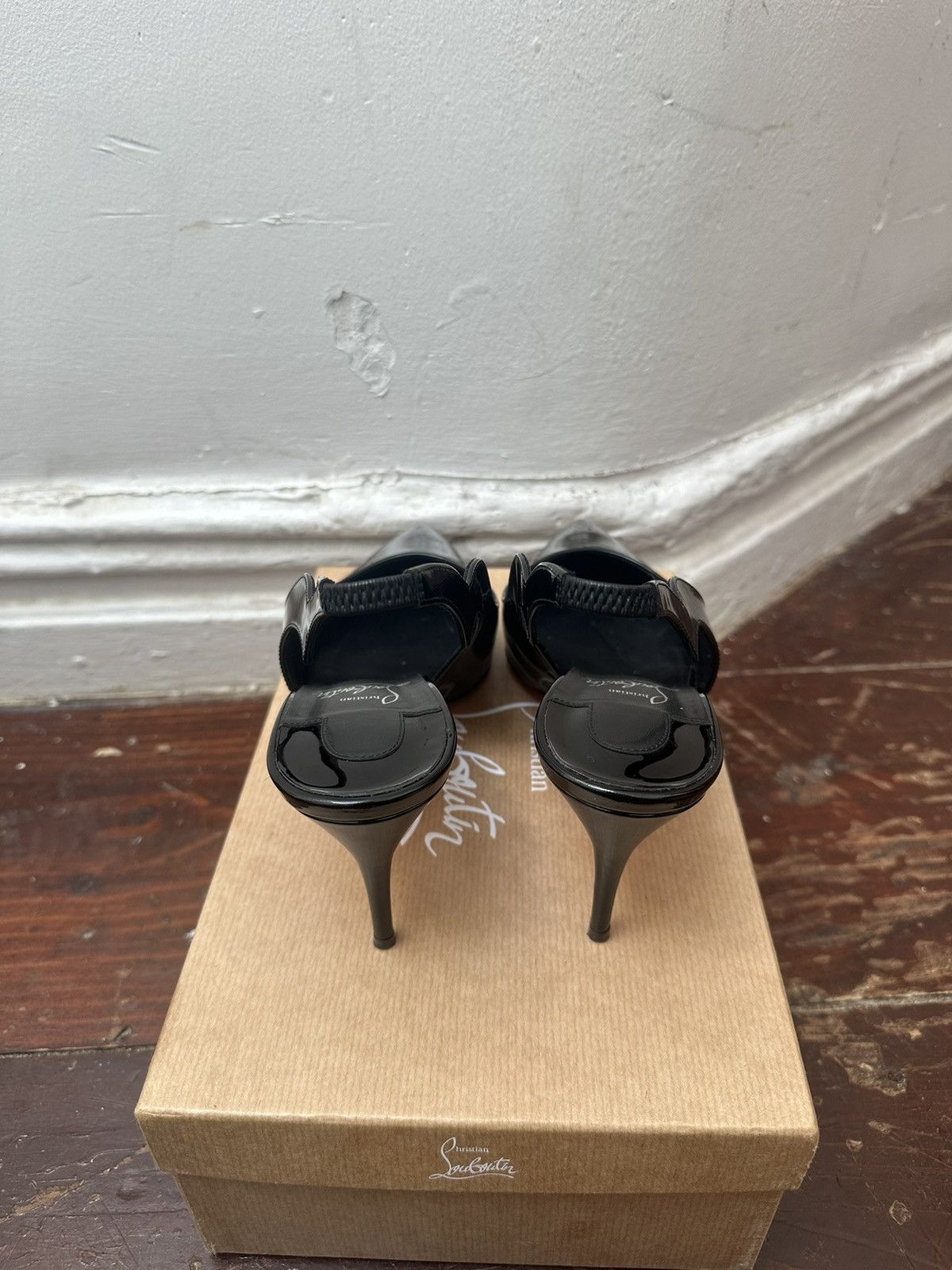 Christian Louboutin Hot chick sling patent leather 70mm Louboutin kitten heels Size US 9 / IT 39 - 3 Thumbnail