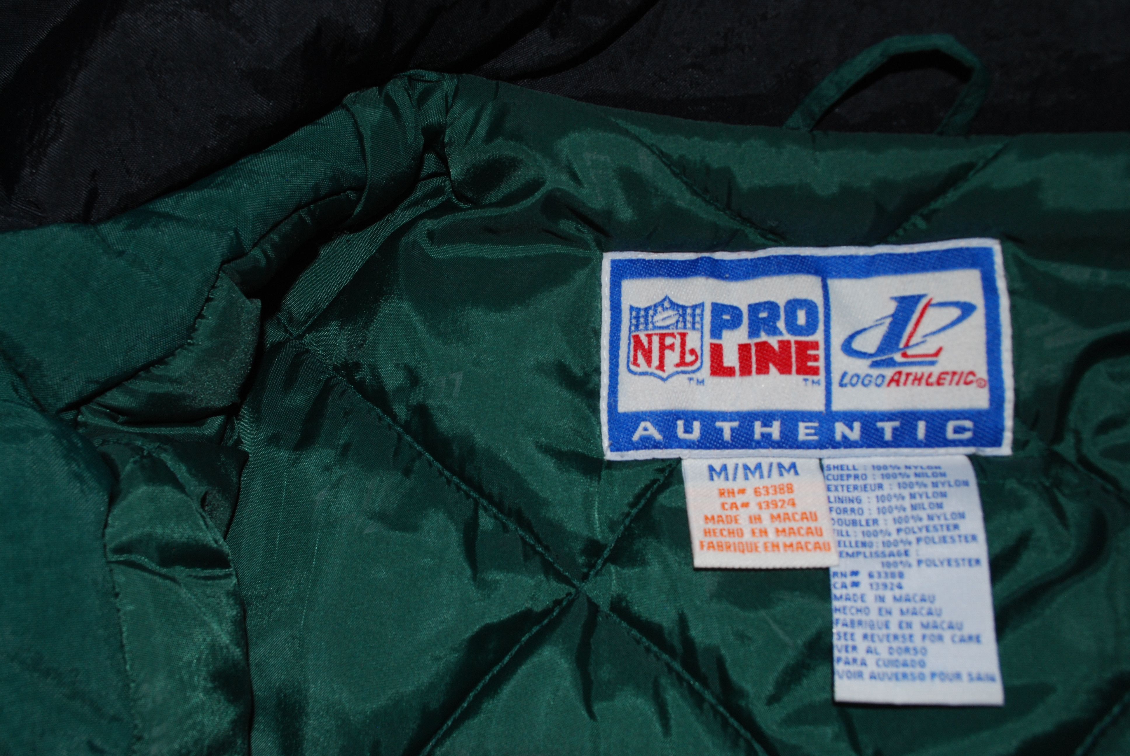 NFL Vintage ProLine NFL Greenbay Packers Puffer Jacket from 1990 Size US XXL / EU 58 / 5 - 6 Thumbnail