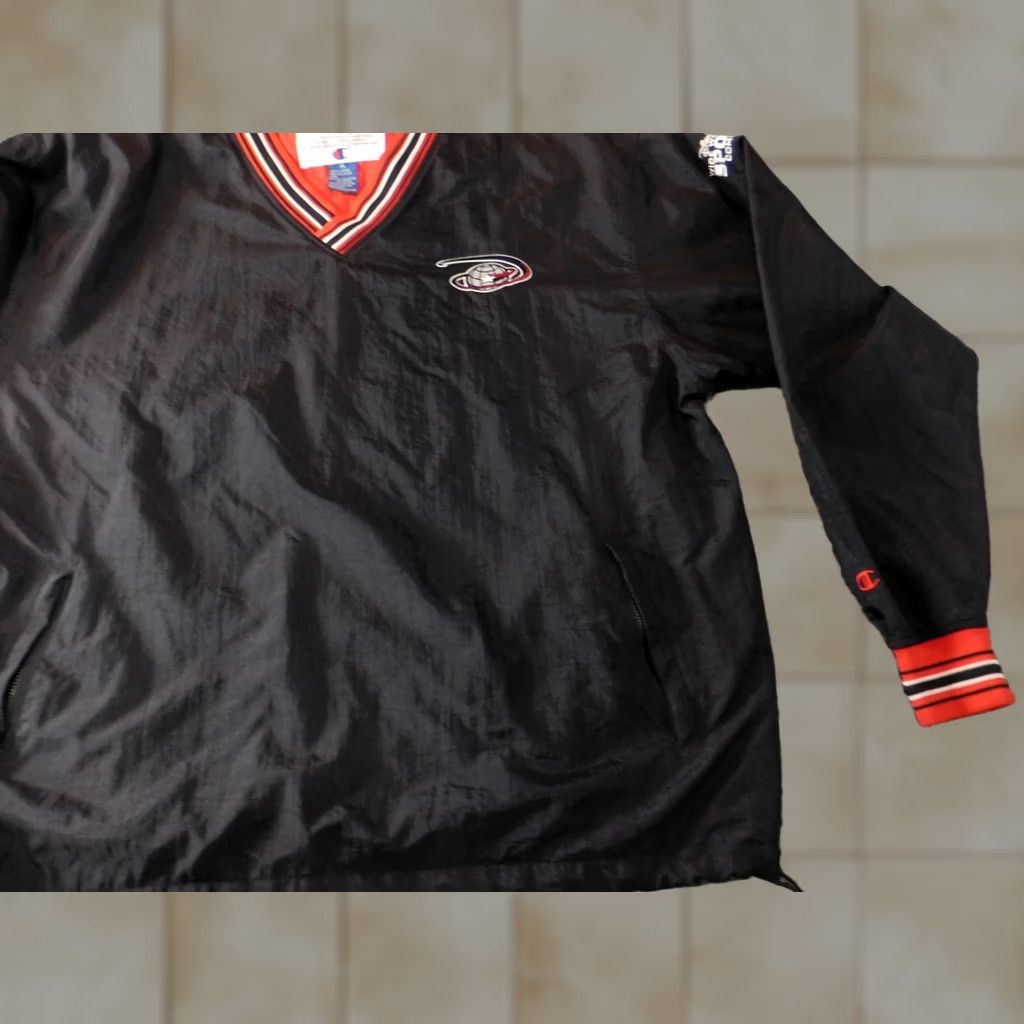 Champion VINTAGE Disney Sweatshirt XL Mens Zip Zip Black Polyester Knit Zipper Long Sleeve Pattern Solid 90s Y2K Champion Pullover Music Size US XL / EU 56 / 4 - 1 Thumbnail