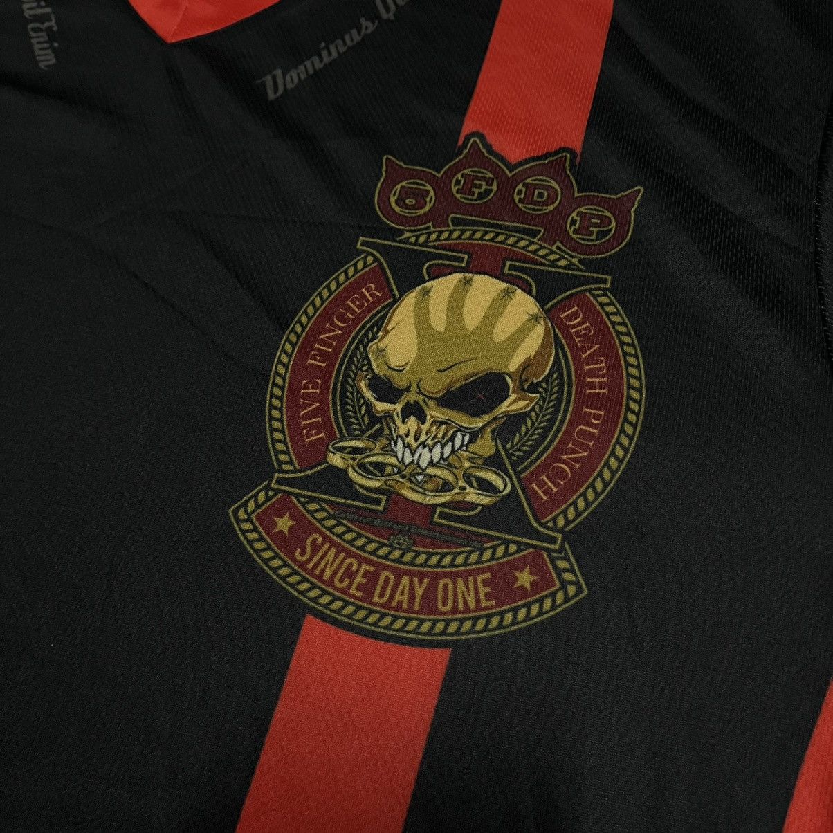 Band Tees Five Finger Death Punch Jersey Shirt Size US S / EU 44-46 / 1 - 6 Thumbnail