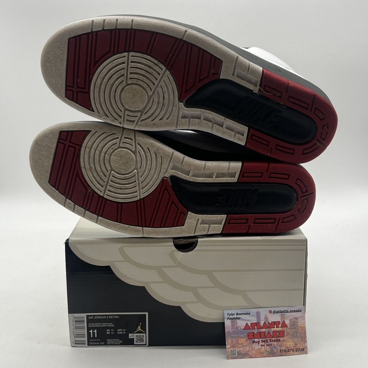 Jordan Brand Air Jordan 2 Chicago Size US 11 / EU 44 - 8 Thumbnail