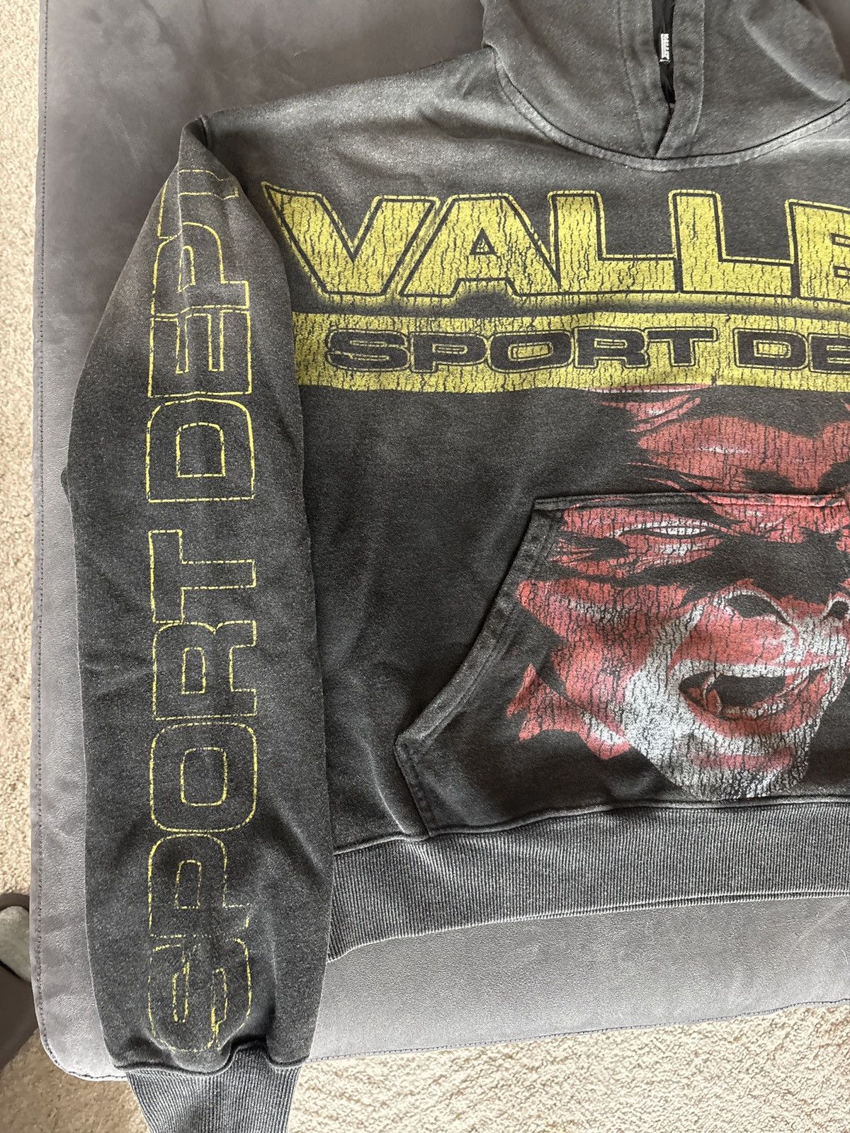 Vale Vale Hellboy pullover hoodie sport dept Size US XL / EU 56 / 4 - 3 Thumbnail
