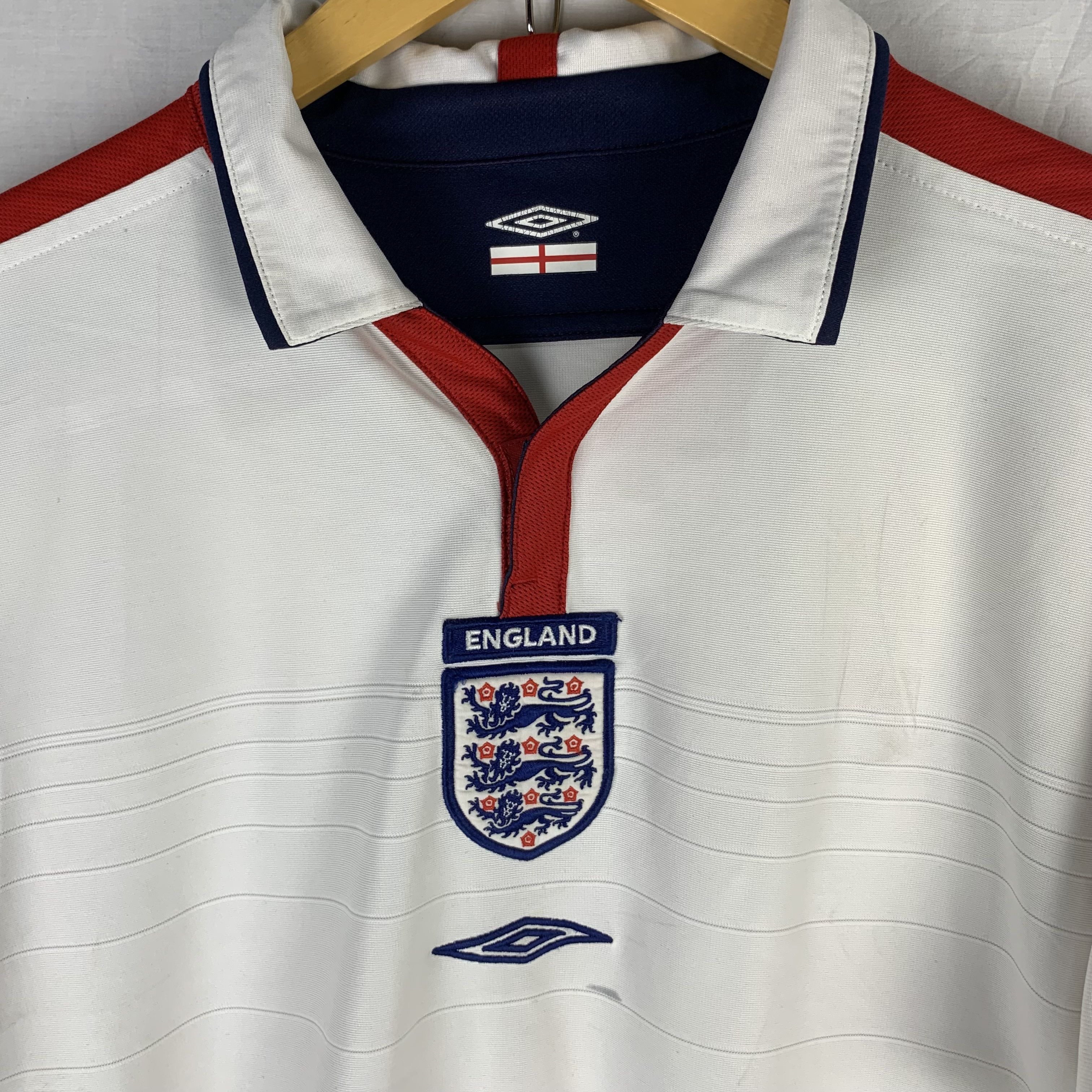 Umbro 2003/05 Umbro England Reversible Jersey Size US M / EU 48-50 / 2 - 4 Thumbnail