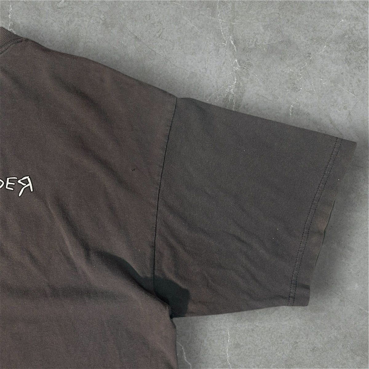 Vintage Vintage 90s KORN Follow The Leader Faded Gray Band Tee Size US XL / EU 56 / 4 - 8 Thumbnail