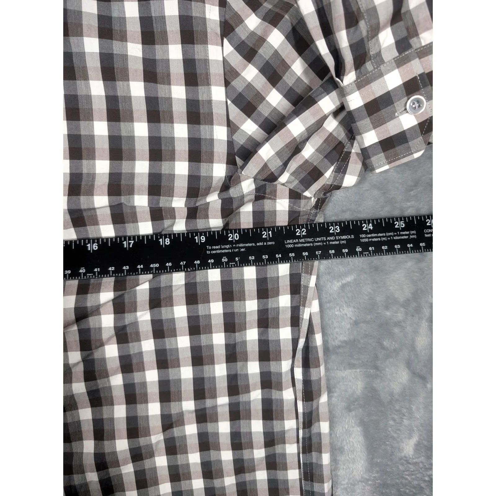 Todd Snyder Todd Snyder Shirt Mens 16.5 34/35 Gray Check Cotton Button Front Long Sleeve Dress Shirt Mens Reg 16.5 Neck 34/35 Sleeve Gray Check Size US XL / EU 56 / 4 - 3 Thumbnail