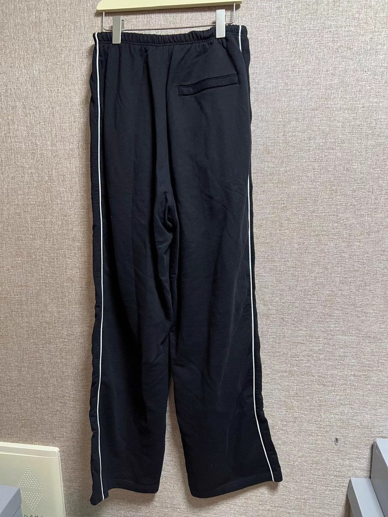 Balenciaga Balenciaga size XXS Embroidered Logo Wide-Leg Sports Sweat Size US 27 - 3 Thumbnail