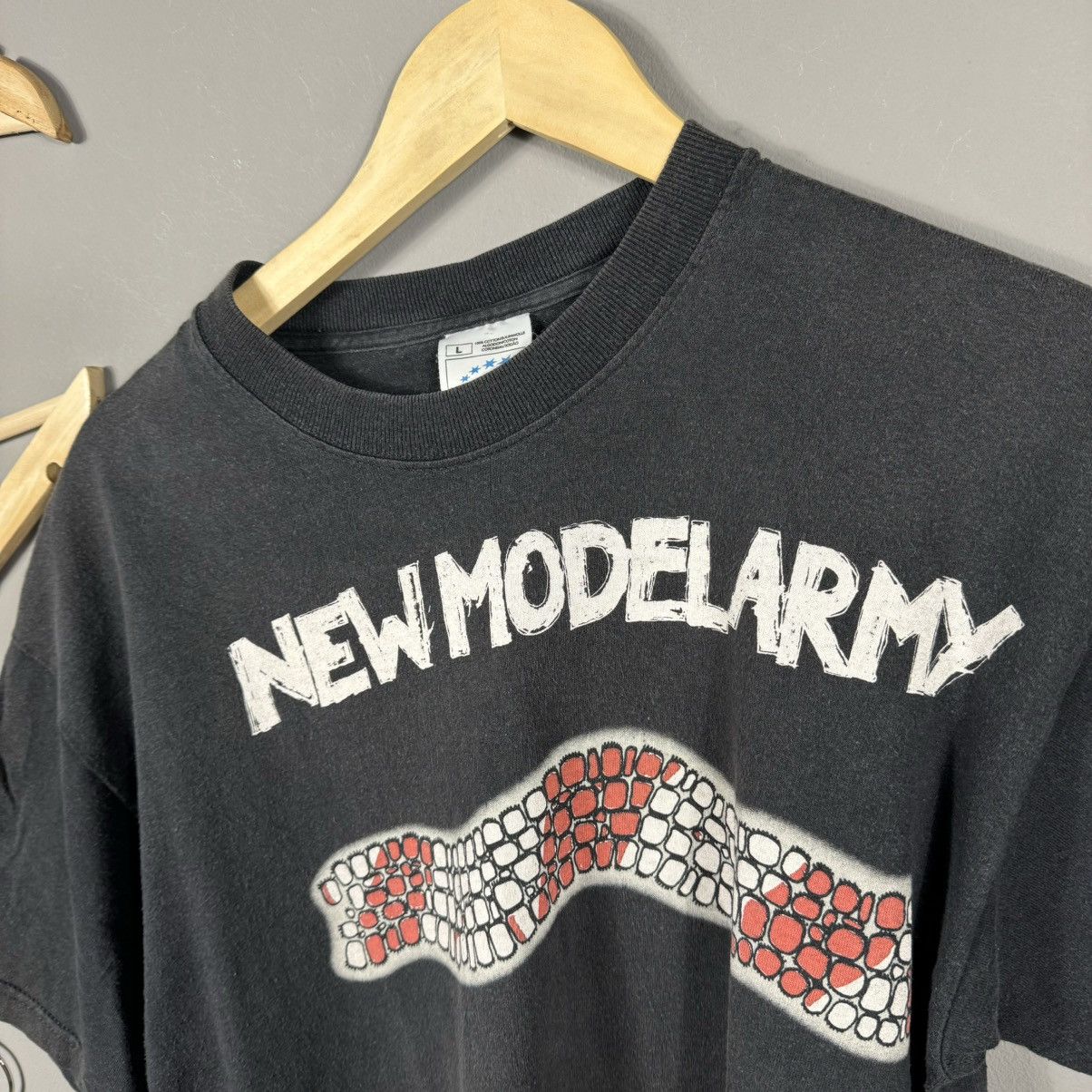 Band Tees Vintage 2005 New Model Army T-shirt Size US L / EU 52-54 / 3 - 4 Thumbnail