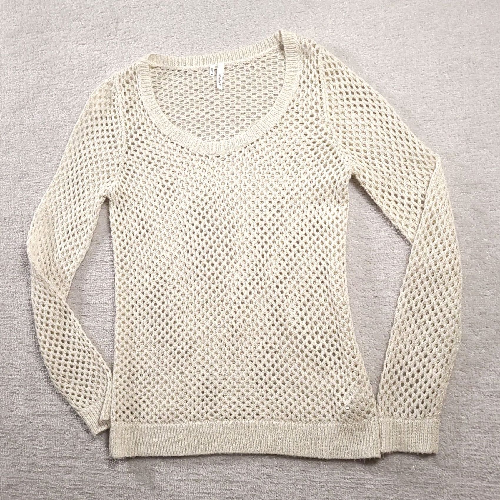 Vintage VINTAGE not applicable; STUDIO Y Crochet Knit SHEER Sweater Top Sz Medium Metallic SPARKLE Blouse Beige Size M / US 6-8 / IT 42-44 - 2 Thumbnail