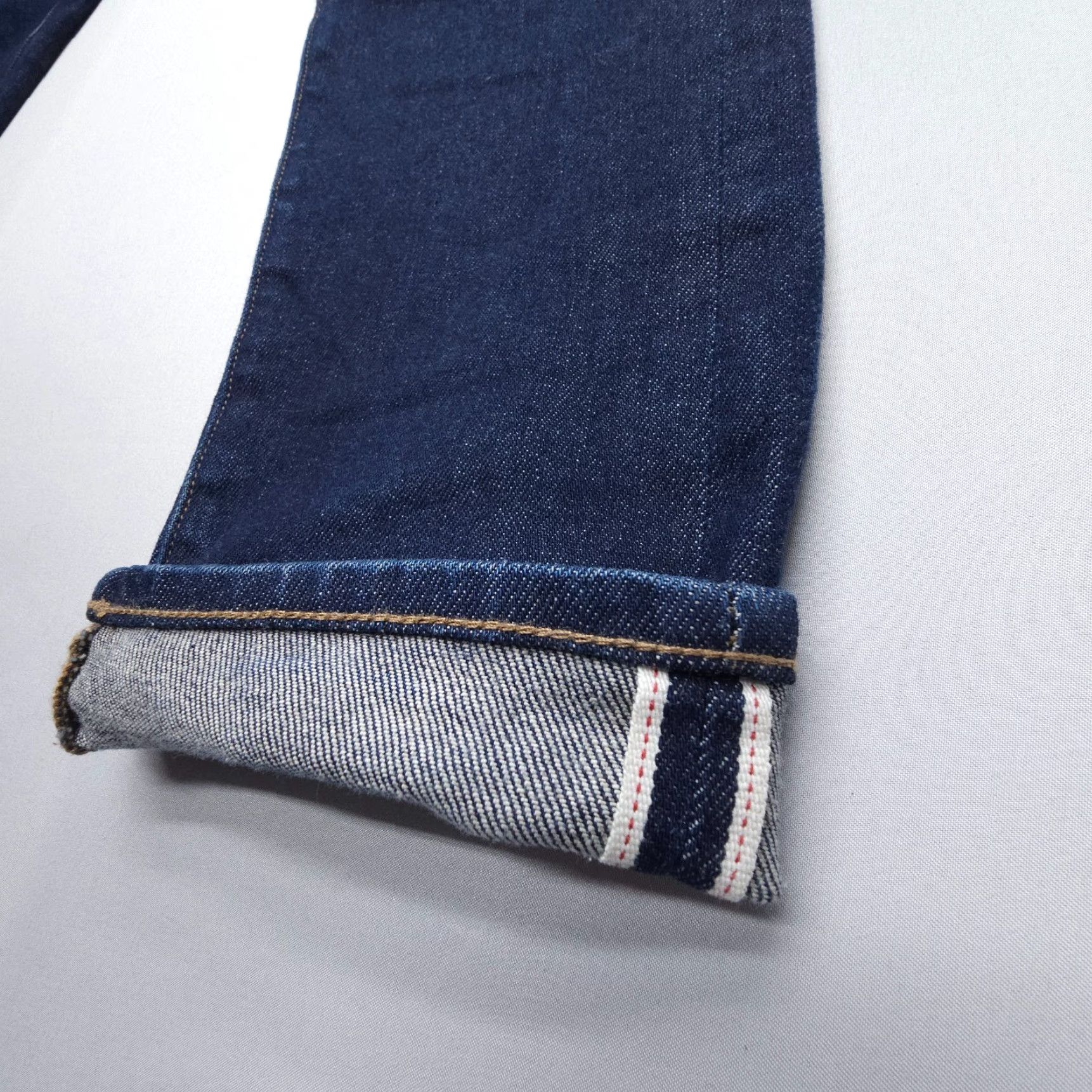 Vintage SMN The Finn Tapered Slim Selvedge Jeans Mens 31 Denim Blue Dark Wash USA Made Cotton Blend Slim 5-Pocket Denim Jeans Mens Size US 31 - 7 Thumbnail